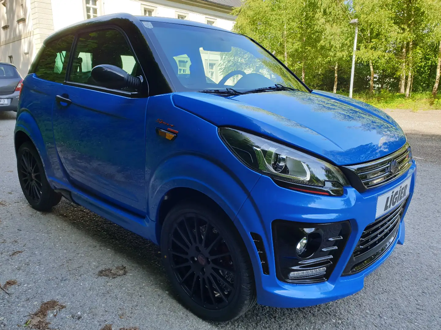 Ligier JS 50 JS50L Ultimate Sport mit Servo nur 15.000KM TOP Modrá - 2