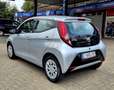 Toyota Aygo Aygo 1.0i VVT-i x-play II AUTOMATIQUE Grau - thumbnail 3