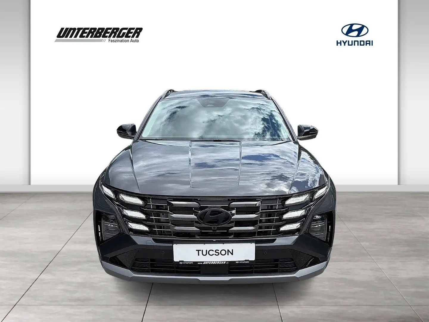 Hyundai TUCSON NX4 Comfort Line 1,6 T-GDi HEV 4WD AT t7hc2-P22/23 Schwarz - 2