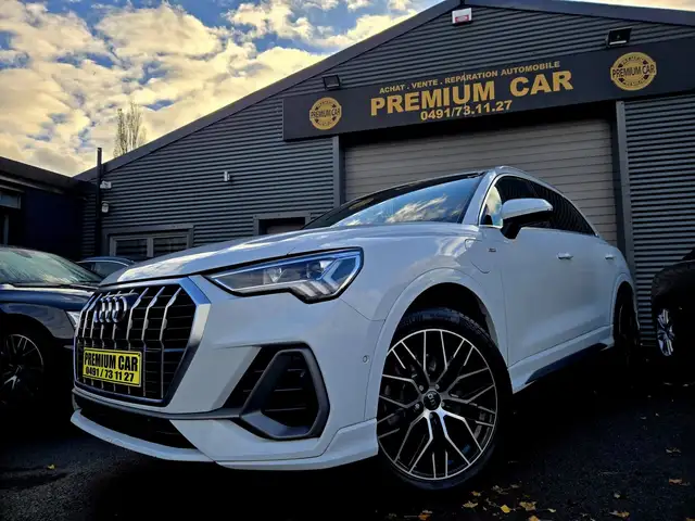 Audi Q3 🔺Q3* S*LINE*CAR-PLAY-XENON LED* SPORT🔺