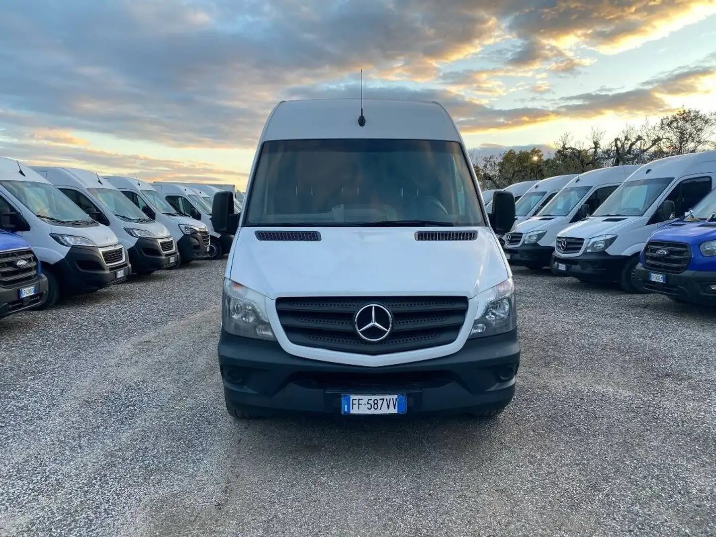 Mercedes-Benz Sprinter 313 cdi F 37/33 Executive E5b+ Wit - 2