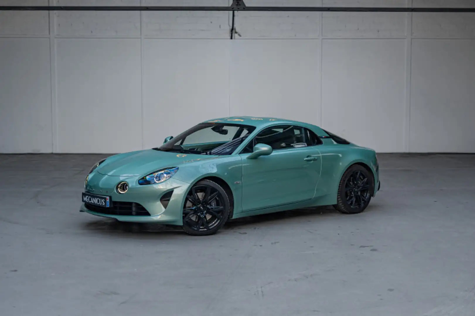 Alpine A110 *Color Edition Vert Cendre : 023/110* - 1
