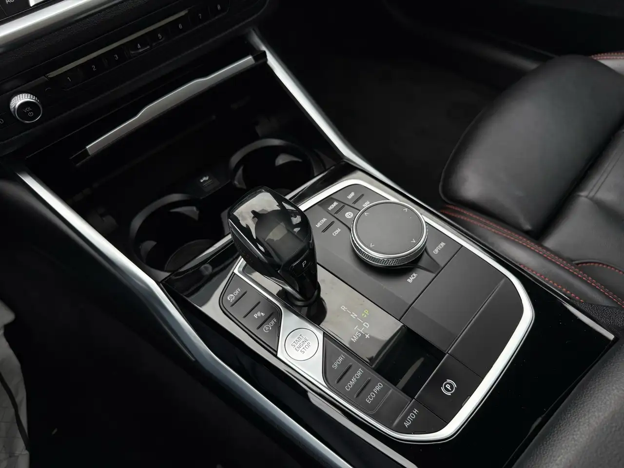 BMW 3 Series photo BMW 3 Series