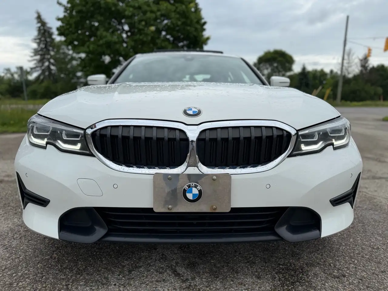 BMW 3 Series photo BMW 3 Series