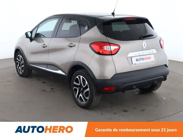 Renault Captur view 4