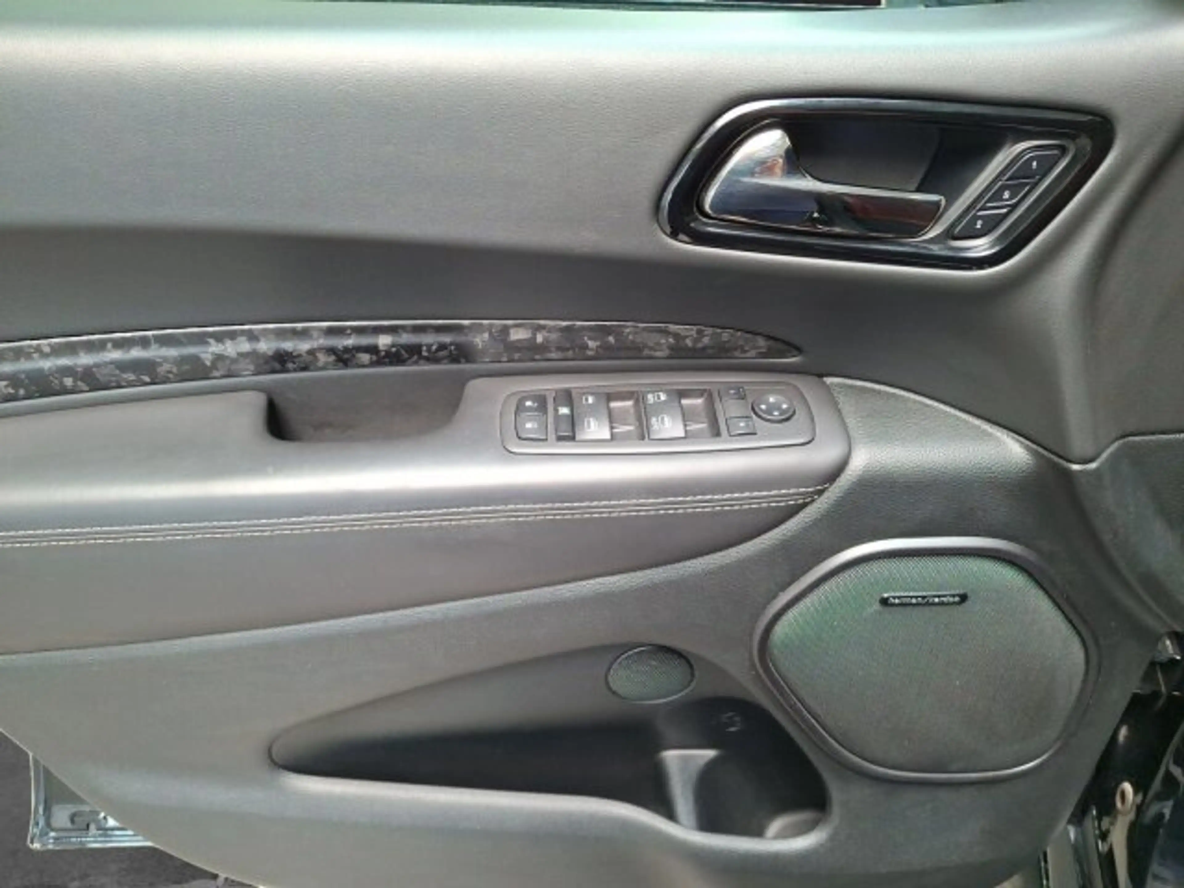 Dodge Durango Durango SRT 392 6.4 HEMI ACC/NAVI/AHZV — photo 7