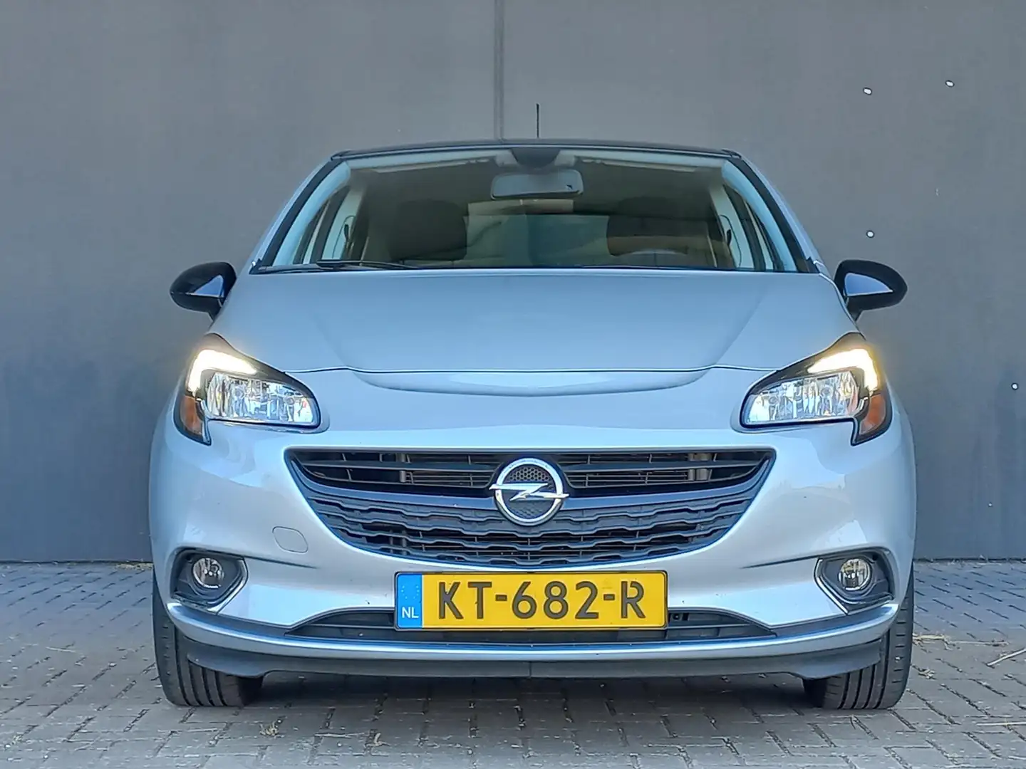 Opel Corsa 1.4 Color Edition | Winterpakket | LMV | Cruise | Gris - 2