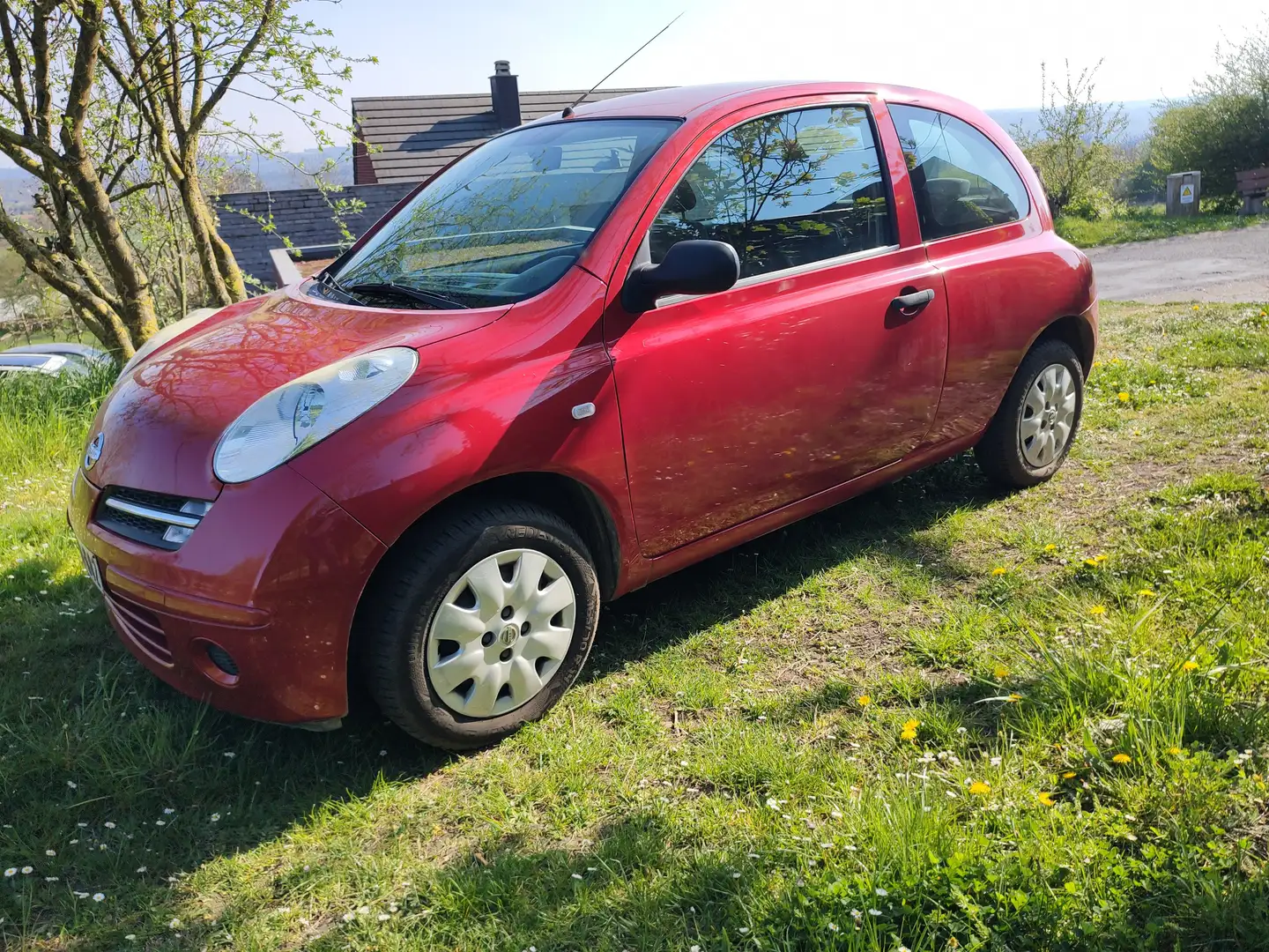 Nissan Micra Micra 1.0i 16v Visia Rouge - 1