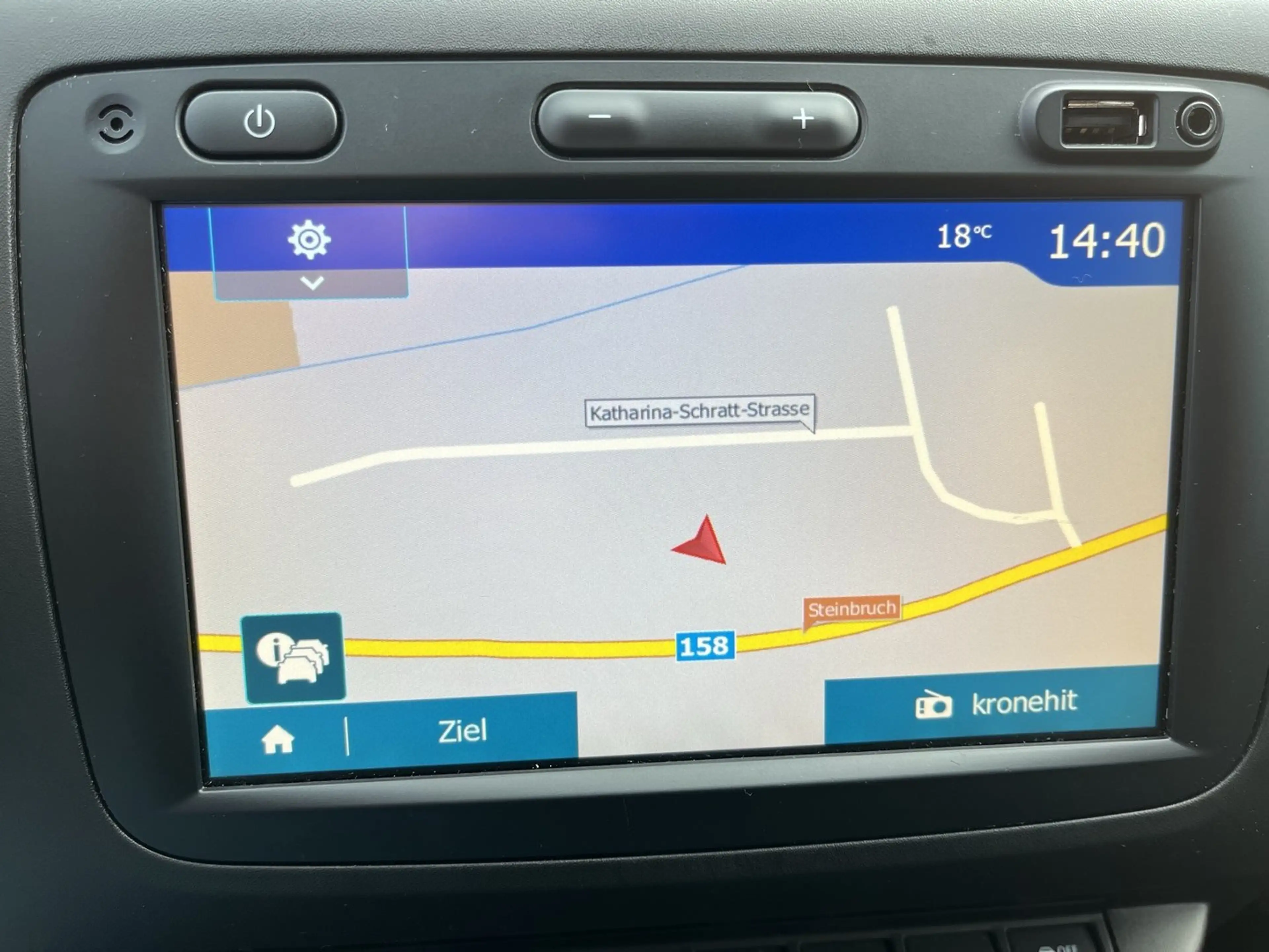 Dacia Duster II Prestige 4WD — photo 13