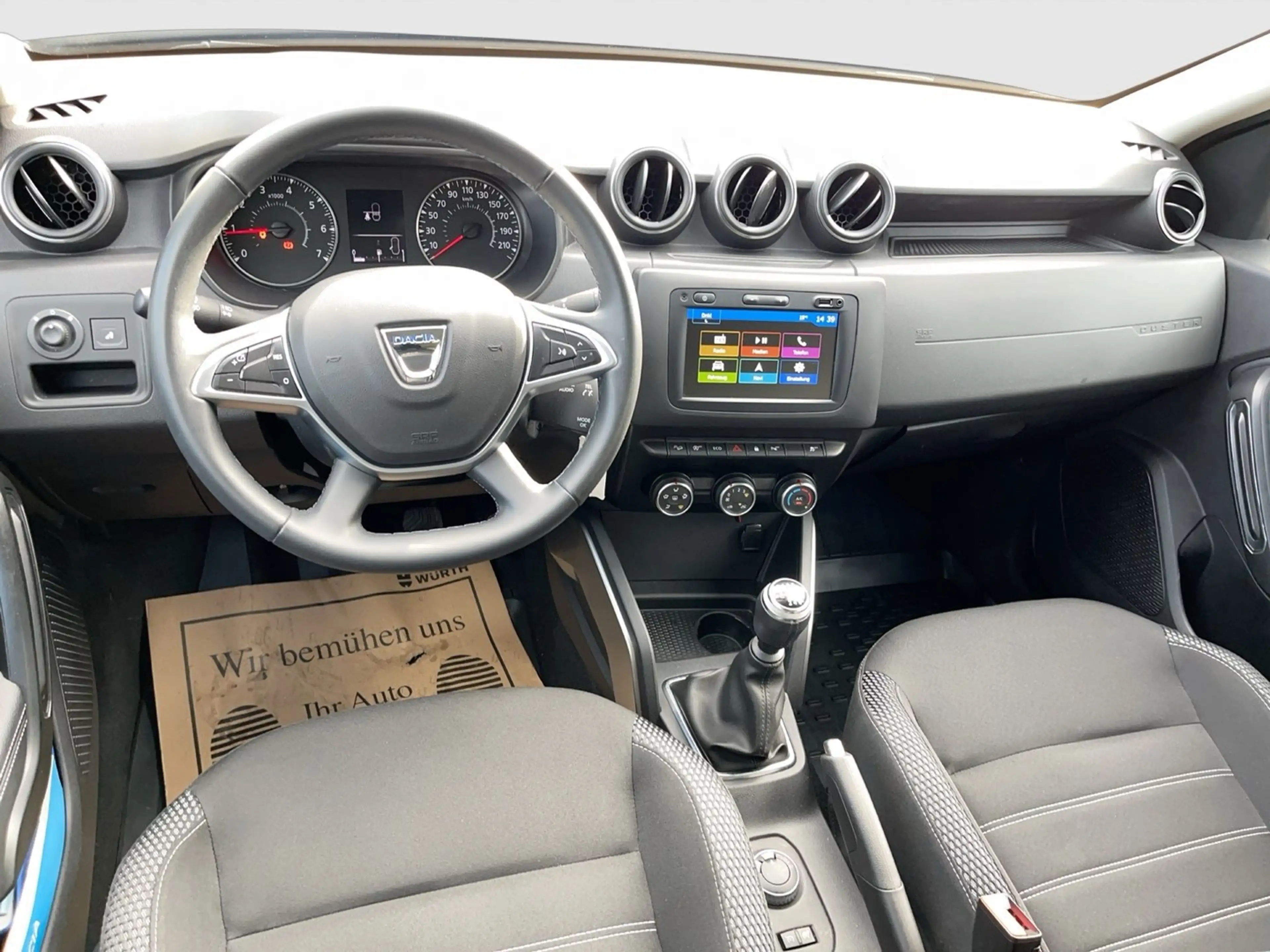 Dacia Duster II Prestige 4WD — photo 9