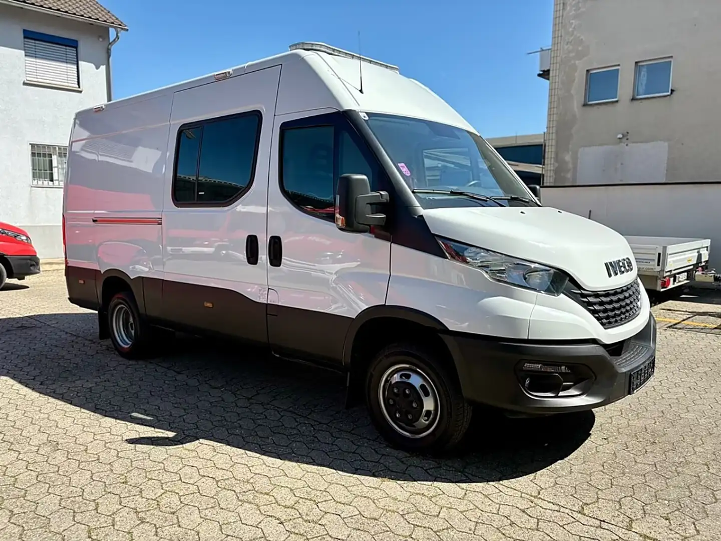 Iveco Daily 35C18 L3H2 - Diff.-Sperre/Zwillingsreifen Weiß - 1