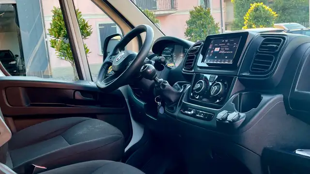 Fiat Ducato view 15