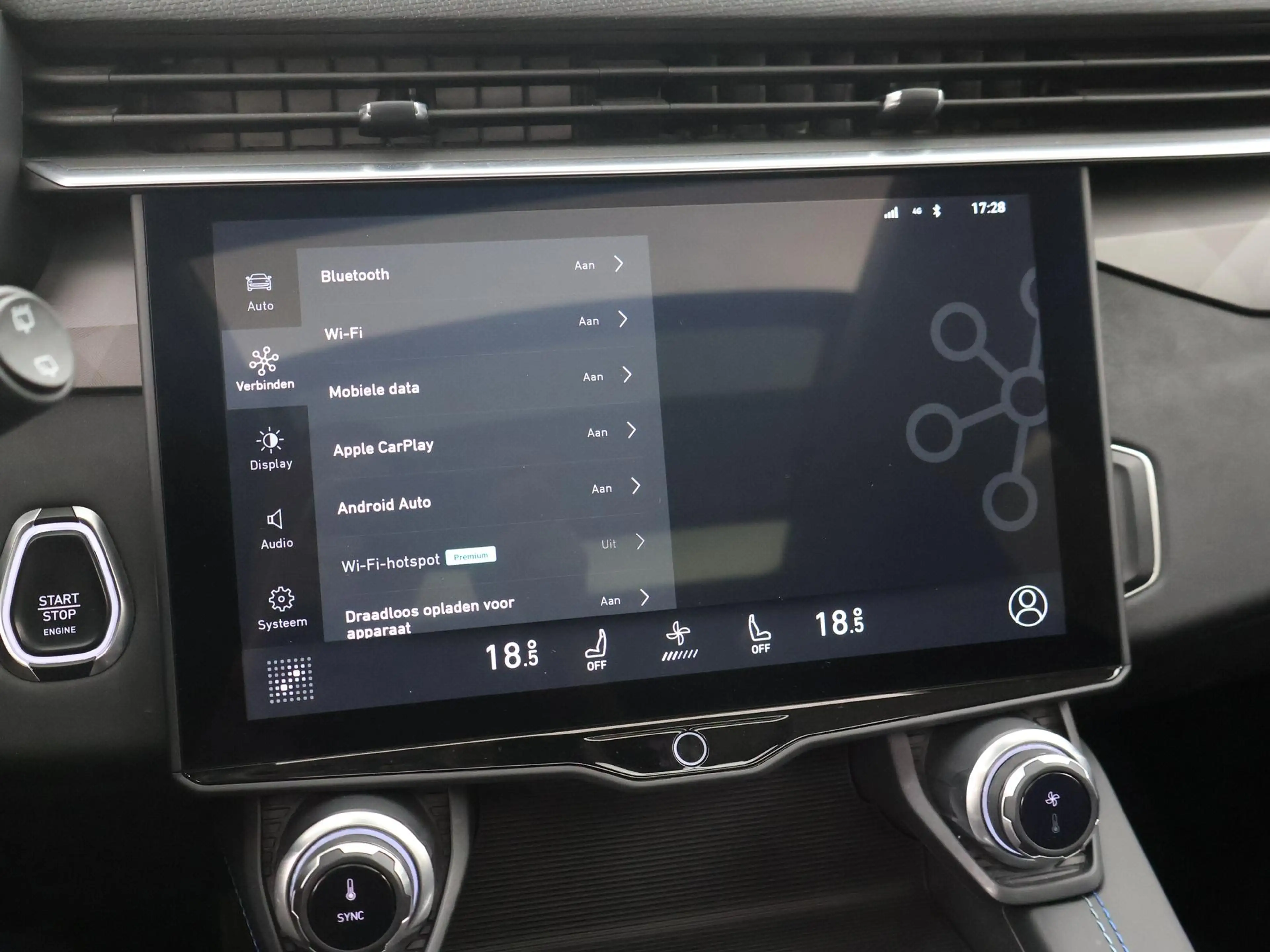 Lynk & Co 01 1.5 PHEV 262PK Black Edition 360CAMERA|PANODAK|ACC — photo 22