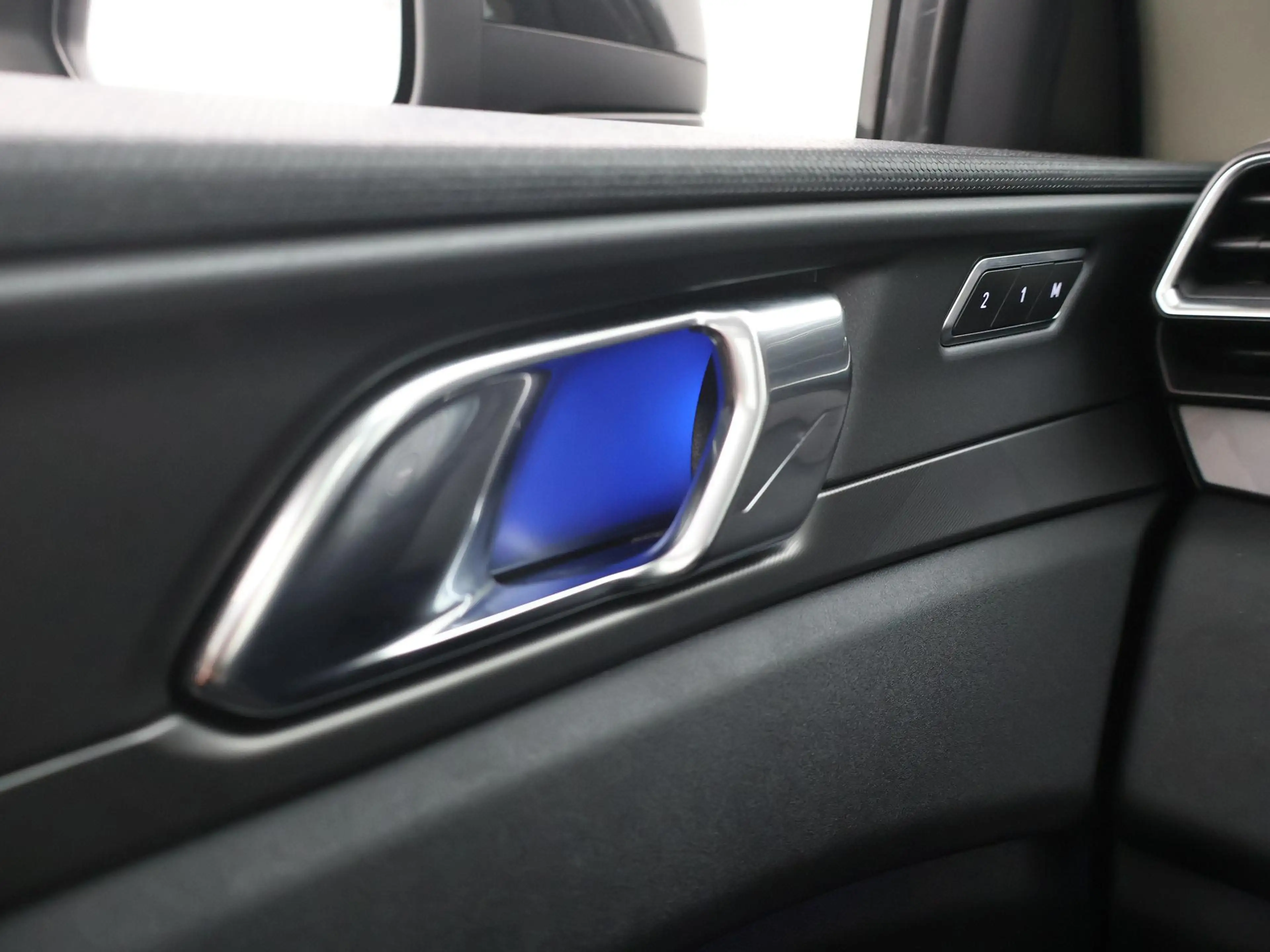 Lynk & Co 01 1.5 PHEV 262PK Black Edition 360CAMERA|PANODAK|ACC — photo 29