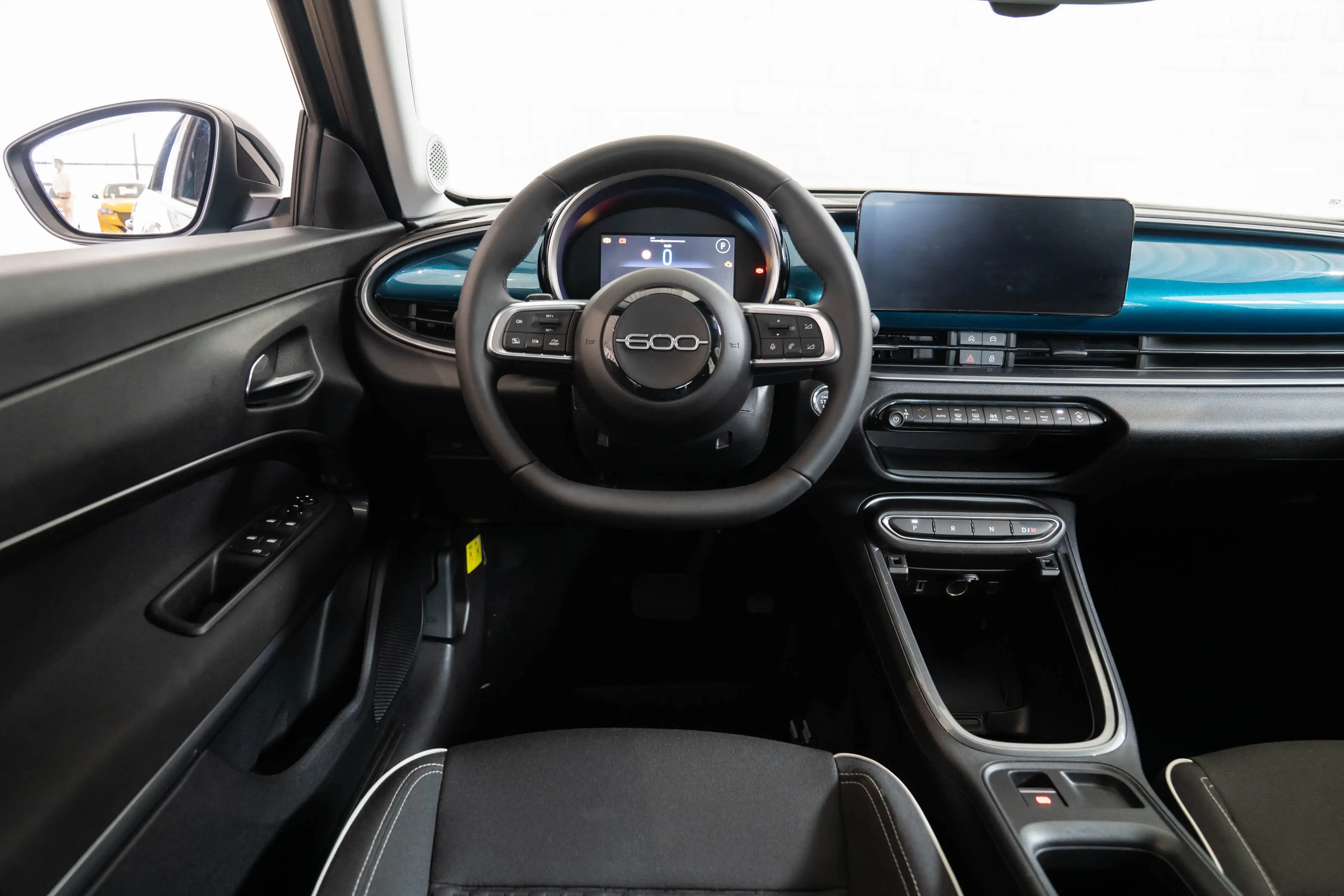 Fiat 600 1.2 Hybrid Urban | Stoelverwarming | Camera | Navi — photo 34