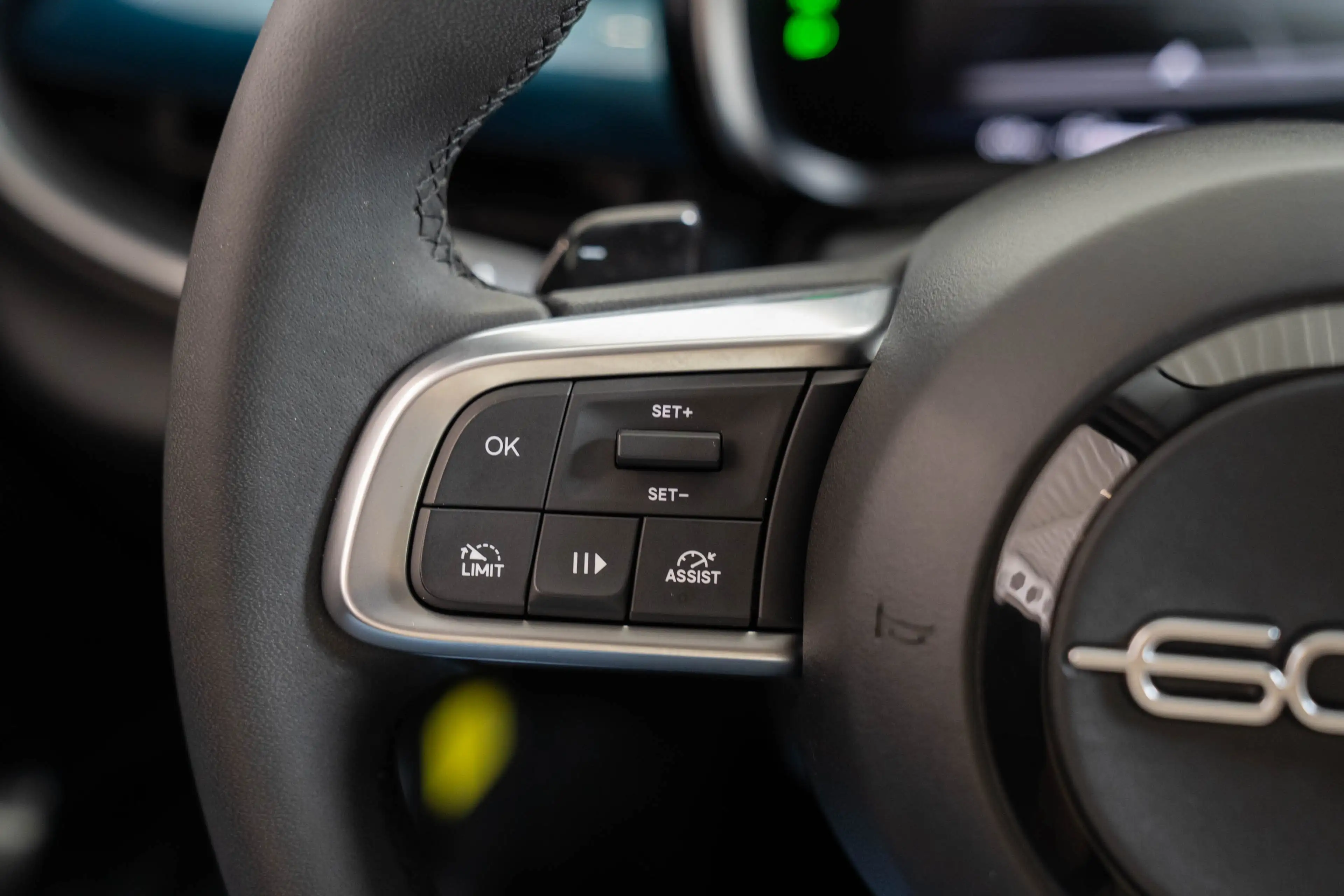 Fiat 600 1.2 Hybrid Urban | Stoelverwarming | Camera | Navi — photo 18