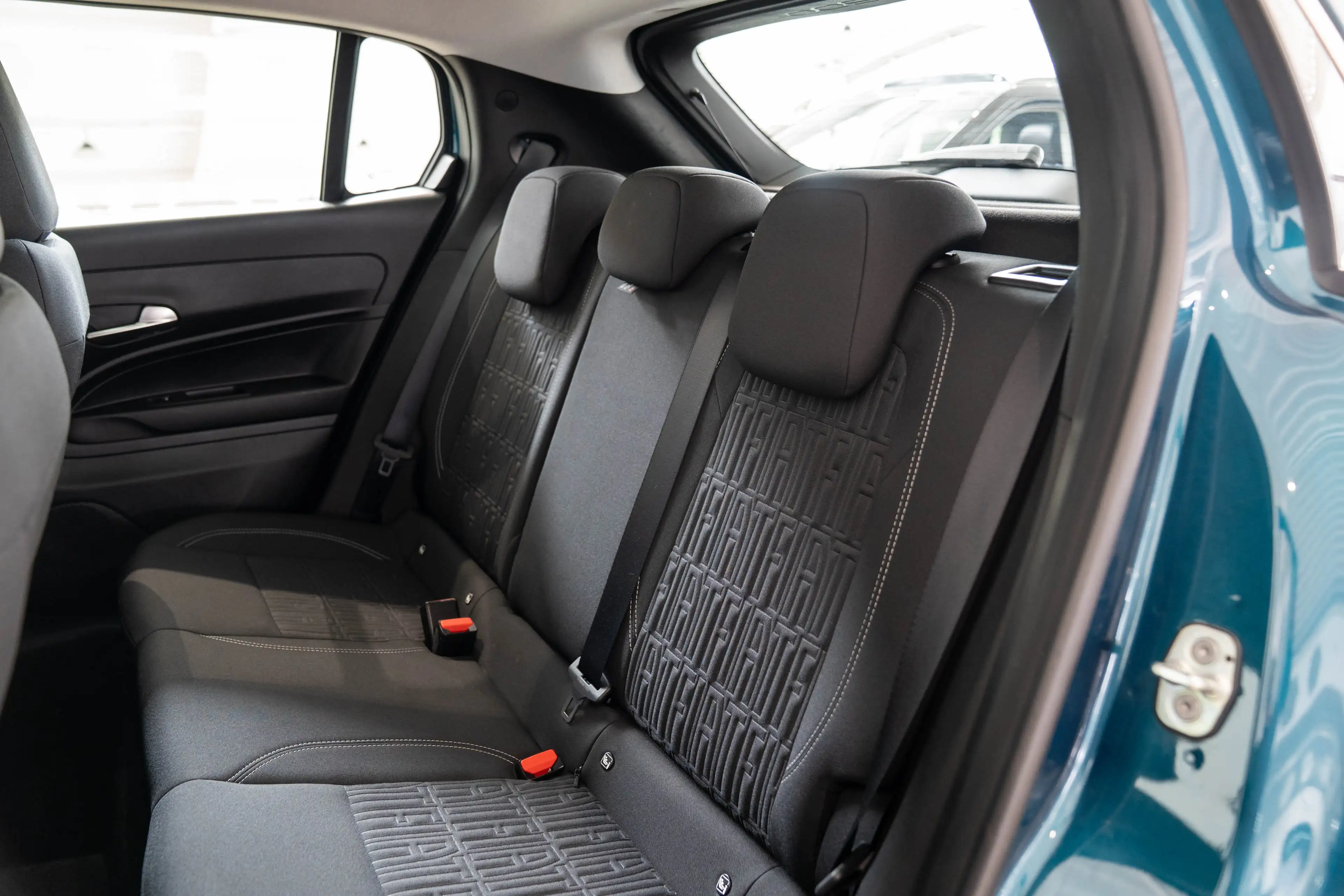 Fiat 600 1.2 Hybrid Urban | Stoelverwarming | Camera | Navi — photo 11