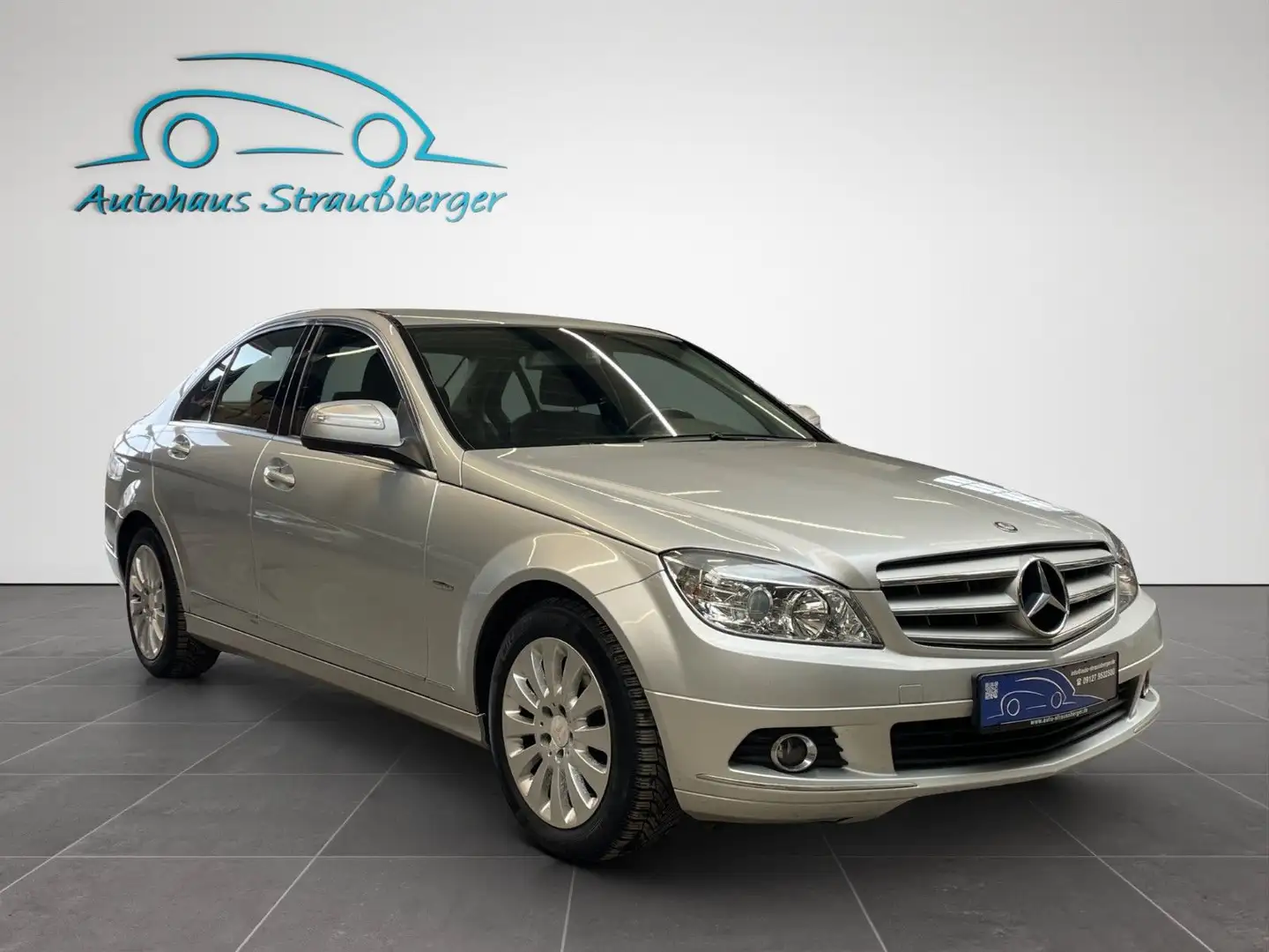Mercedes-Benz C 220 CDI Lim. Elegance SHZ AHK Zilver - 2