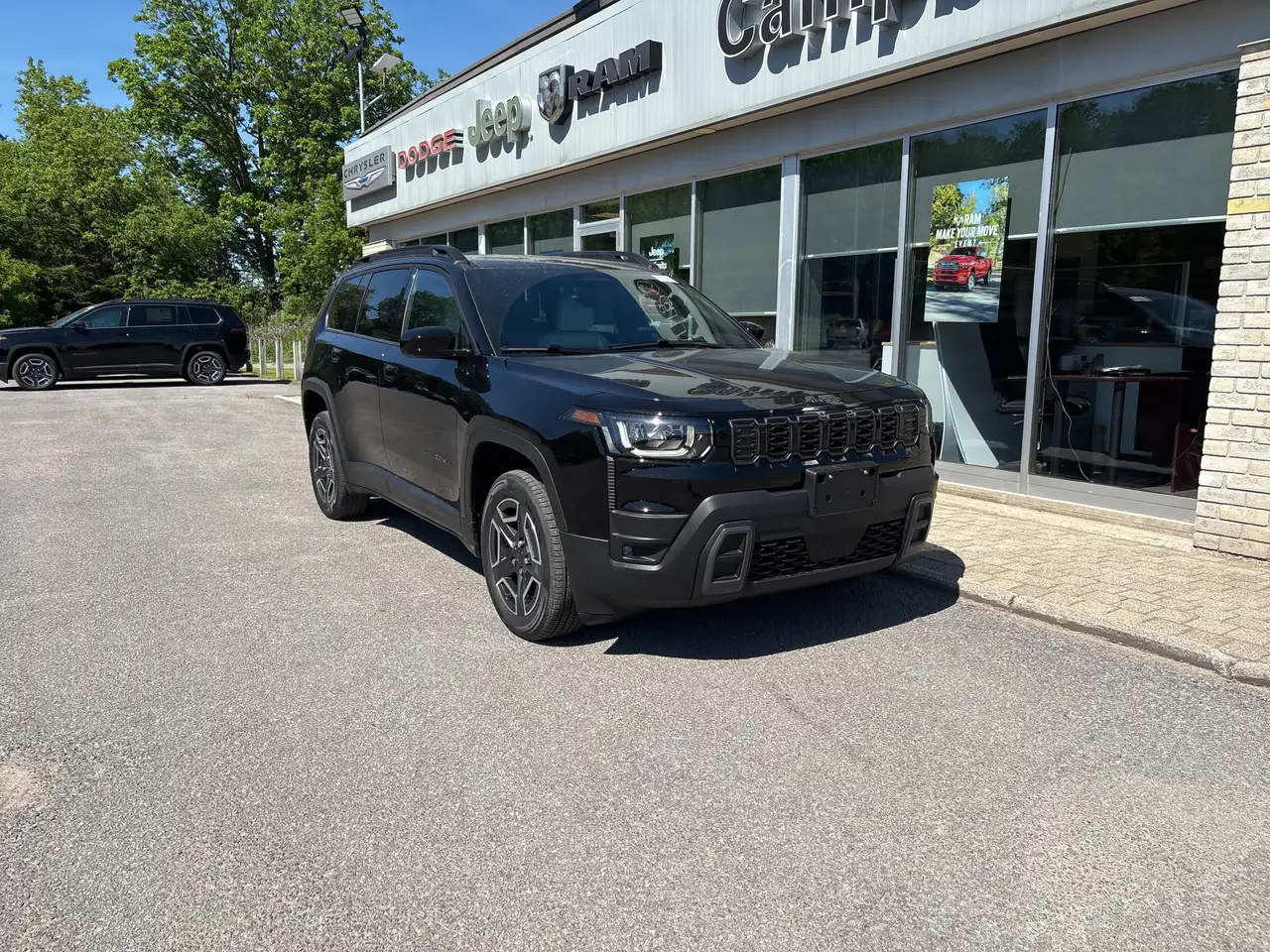 Jeep Cherokee снимка Jeep Cherokee