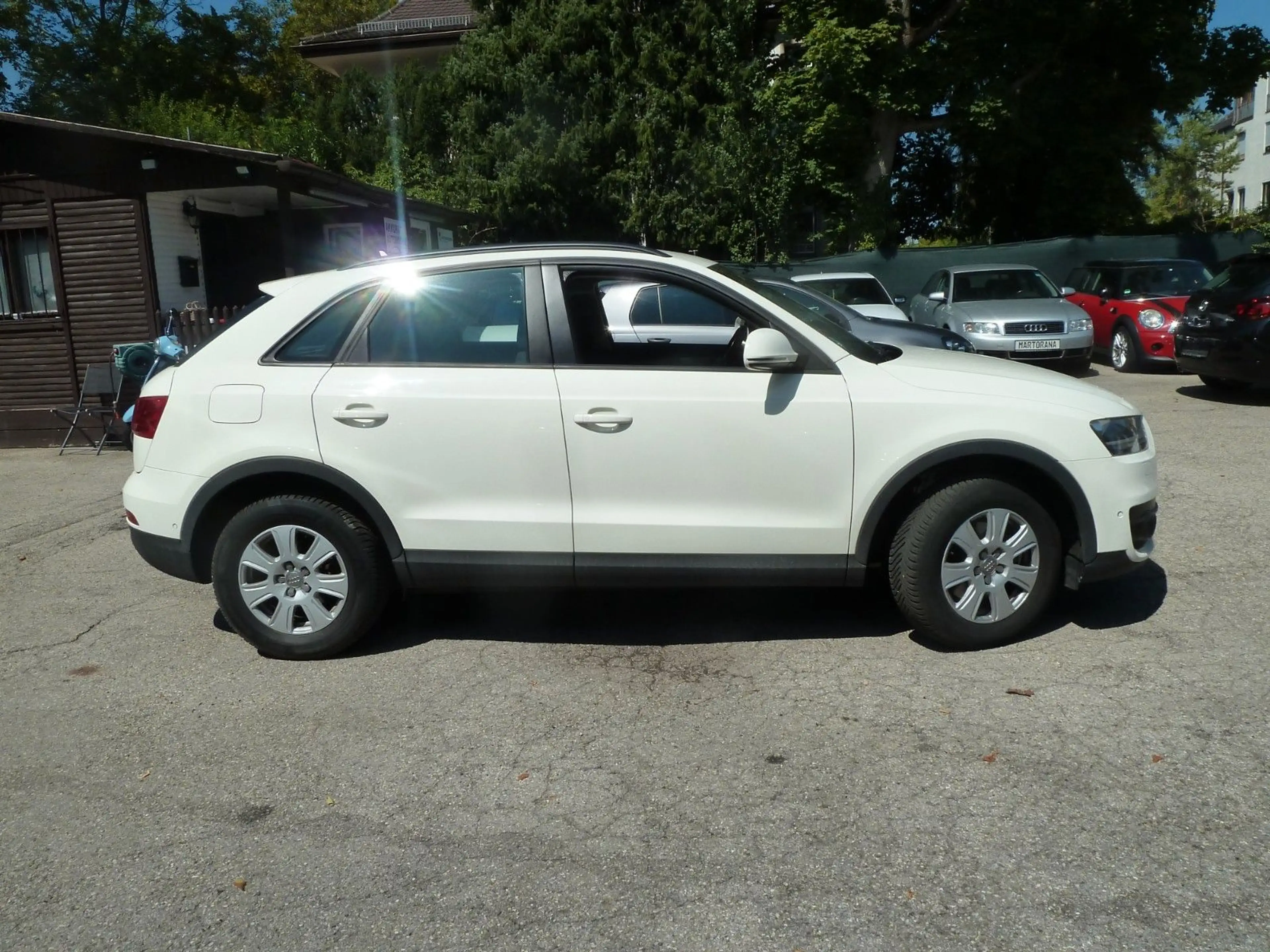 Audi Q3 2.0 TFSI quattro — photo 5