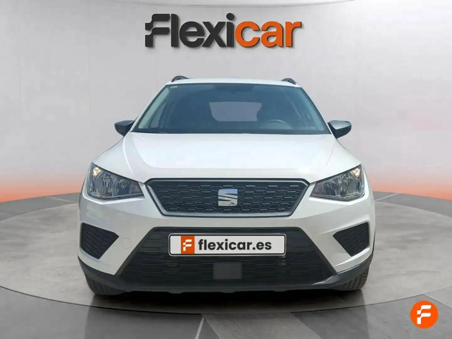SEAT Arona 1.0 TSI Ecomotive S&S Reference Plus 95 Amarillo - 2