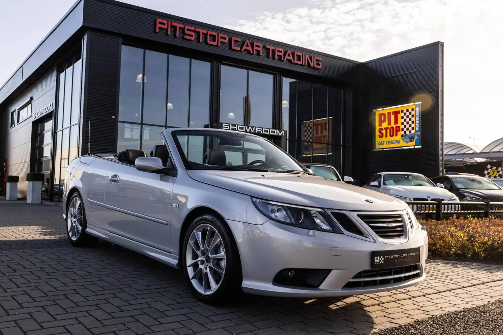 Saab 9-3 Cabrio 2.0 T Vector Spring Edition, Memory, 230pk Silber - 1