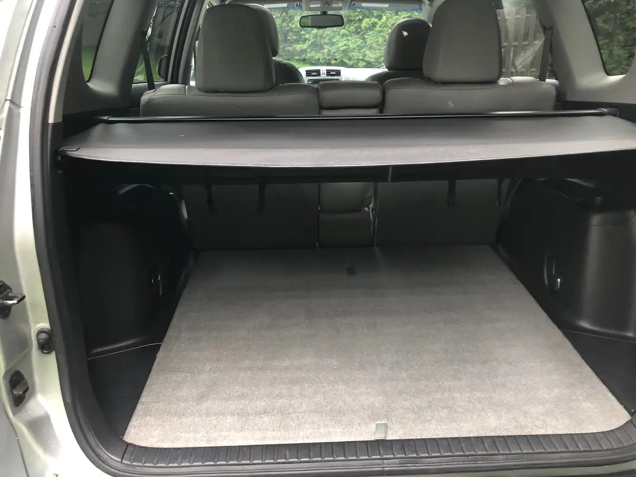 Toyota RAV 4 photo Toyota RAV 4