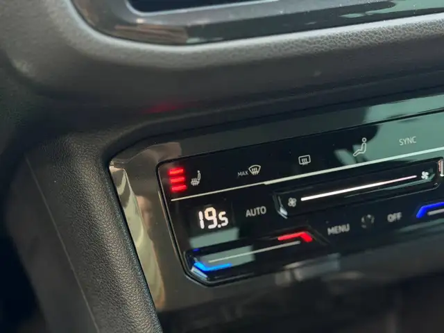 Volkswagen Tiguan view 15