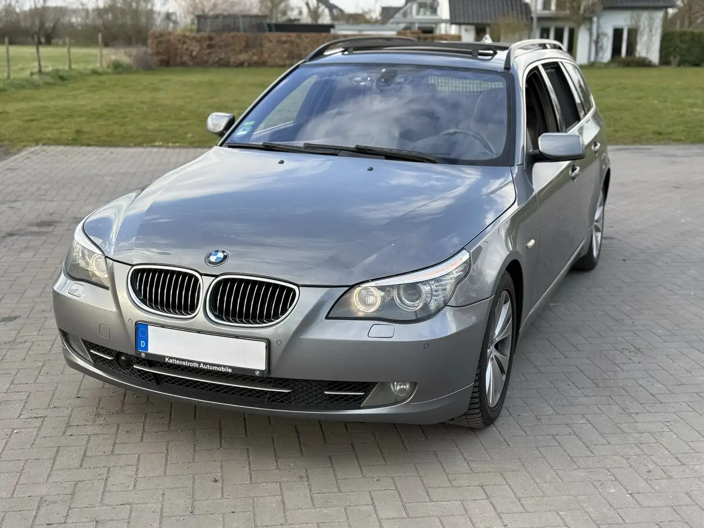 BMW 530 530d Touring Aut. Edition Exclusive - 1