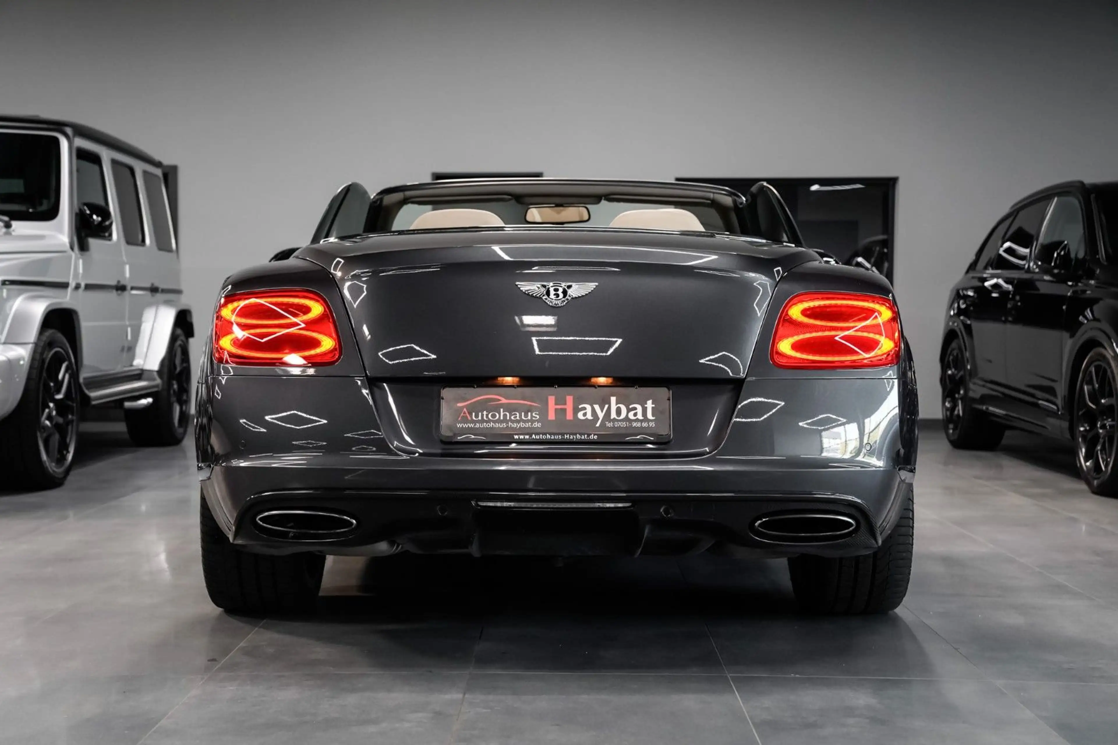 Bentley Continental GTC W12 Mulliner *Carbon* — photo 9