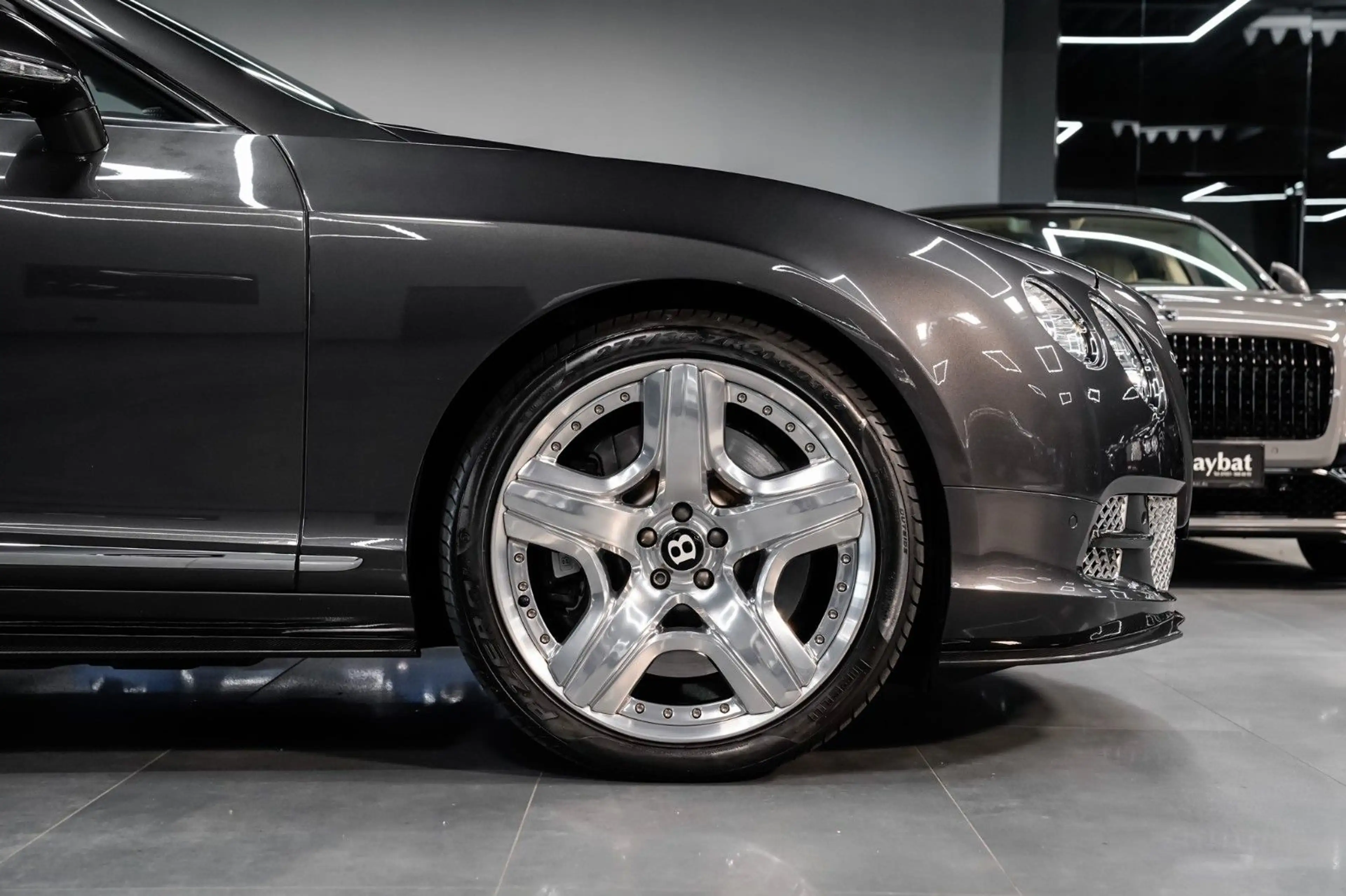 Bentley Continental GTC W12 Mulliner *Carbon* — photo 6