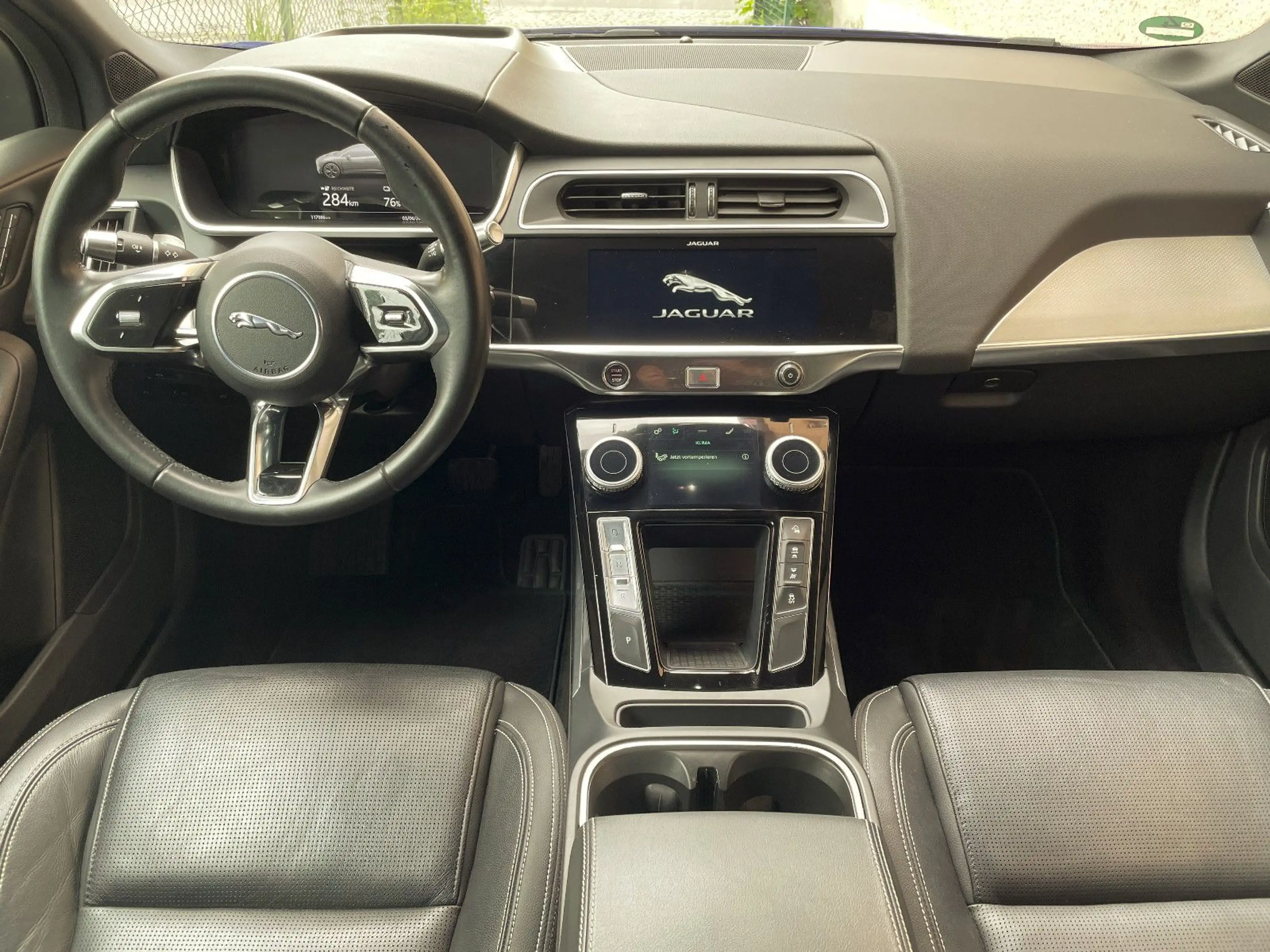 Jaguar I-Pace I-PACE SE EV400, Leder, HUD, R-Cam,20"! — photo 18