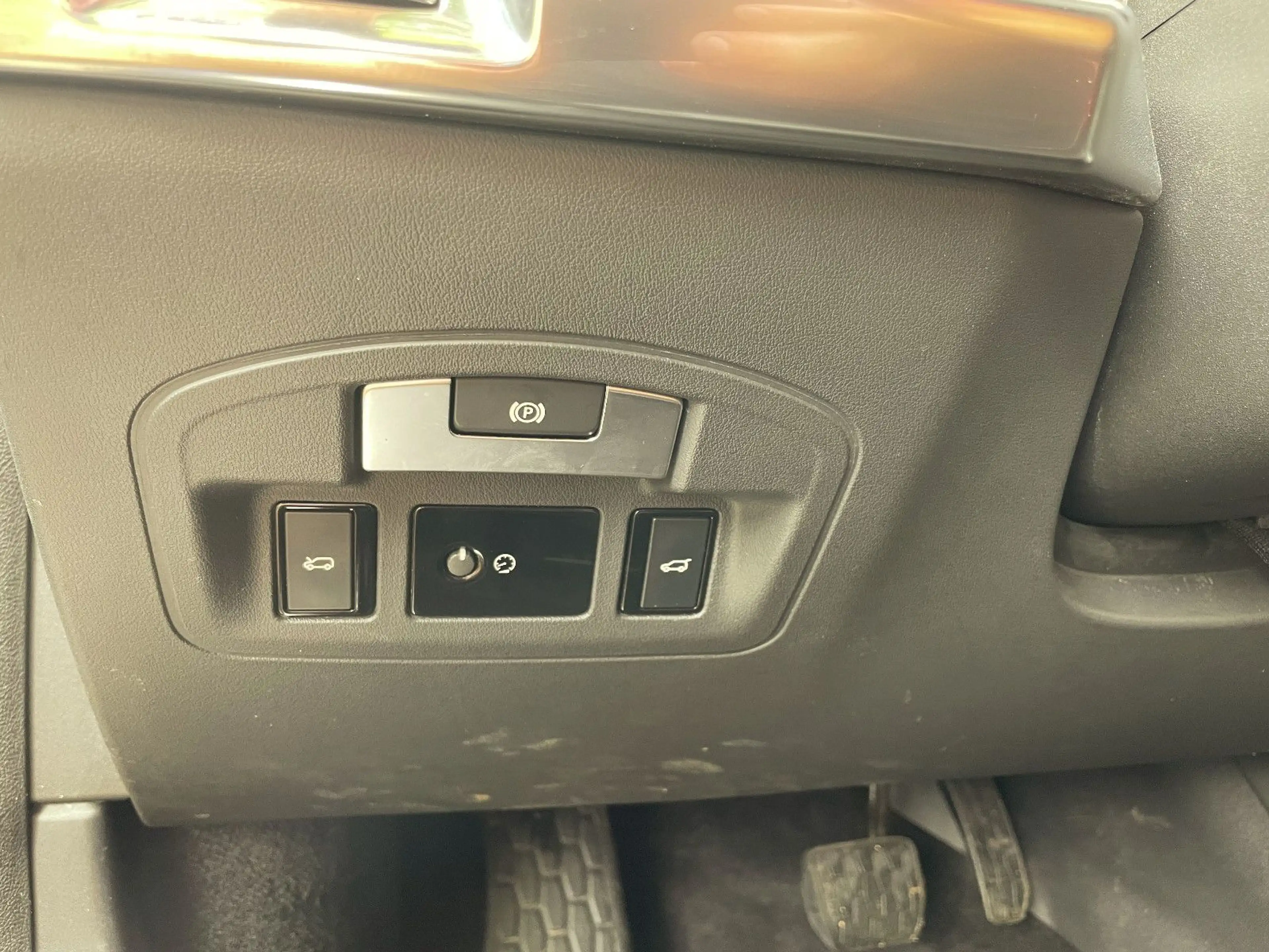 Jaguar I-Pace I-PACE SE EV400, Leder, HUD, R-Cam,20"! — photo 31