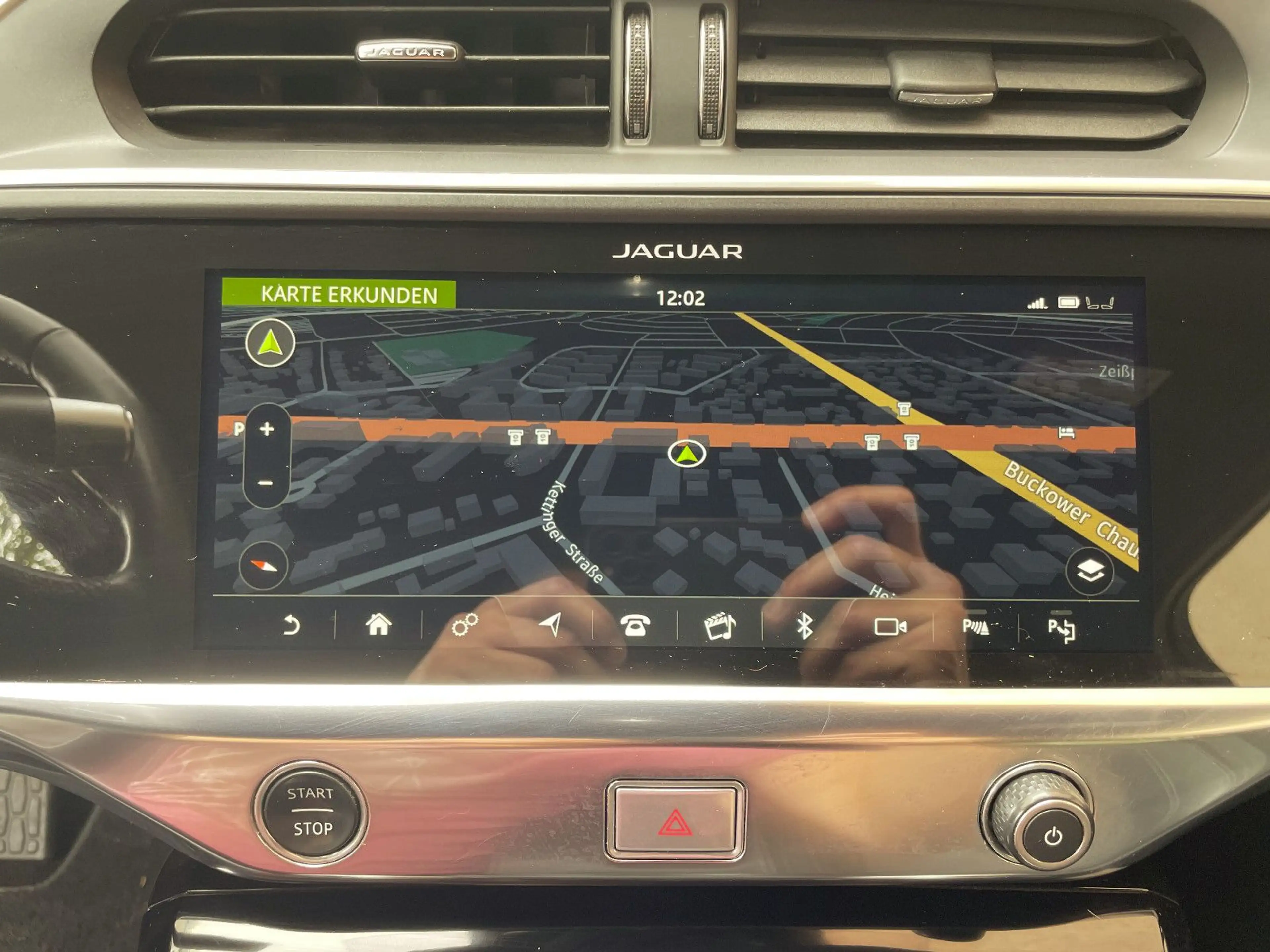 Jaguar I-Pace I-PACE SE EV400, Leder, HUD, R-Cam,20"! — photo 32