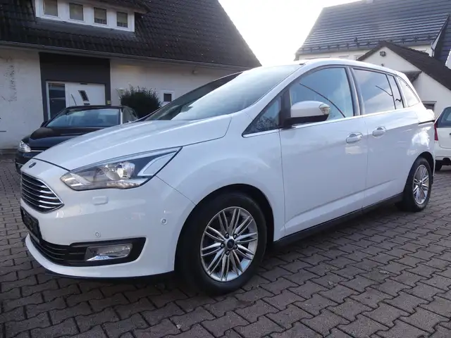 Ford Grand C-Max Titanium AHK NAVI Bi-Xenon