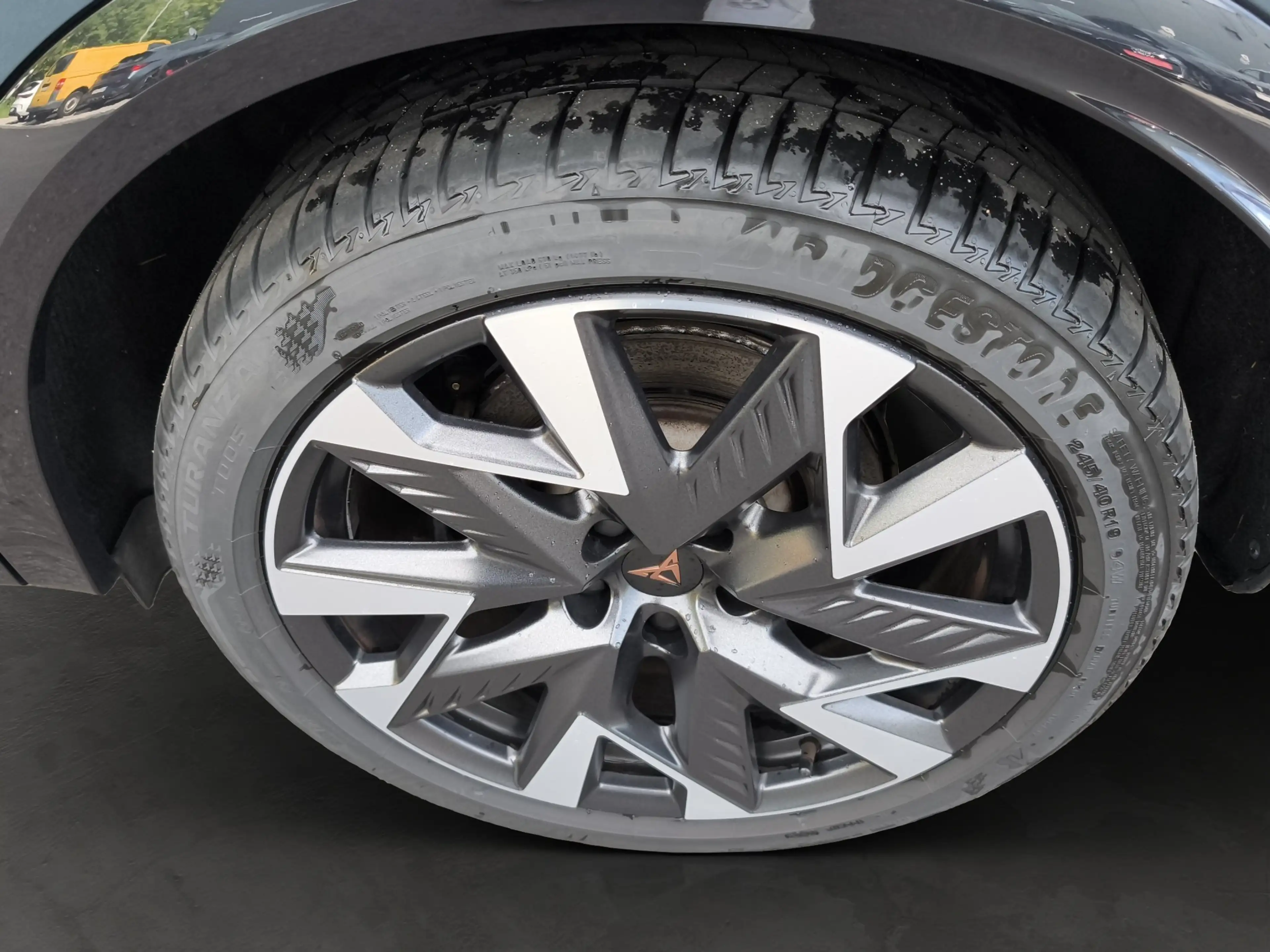 CUPRA Formentor 1.5 e-Hybrid DSG VZ — photo 9