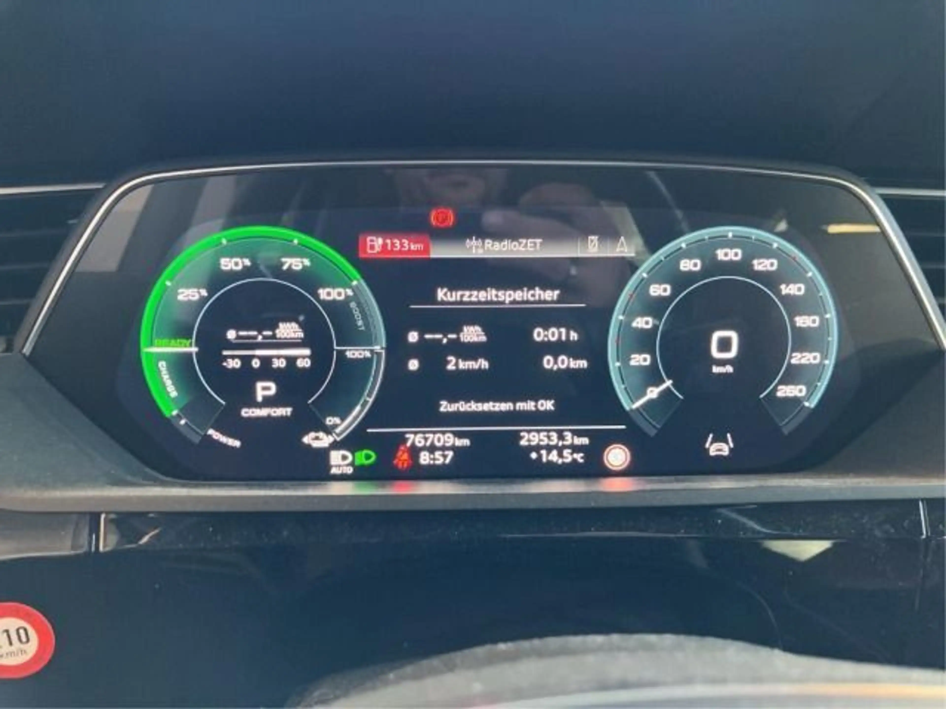 Audi e-tron 55 *QU*LEDER*HUD*360*MATRIX — photo 8