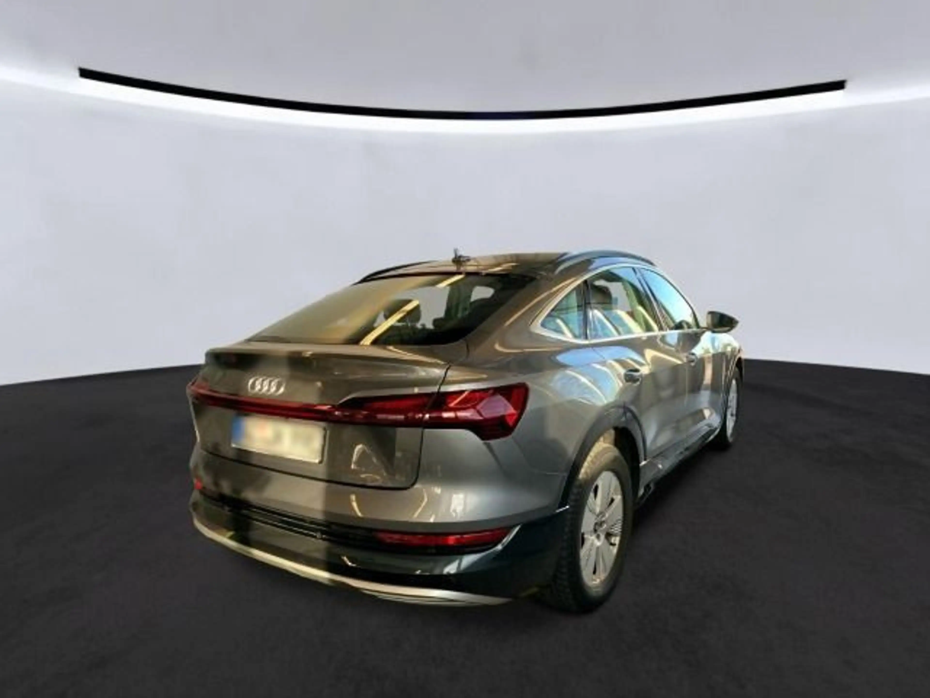 Audi e-tron 55 *QU*LEDER*HUD*360*MATRIX — photo 3