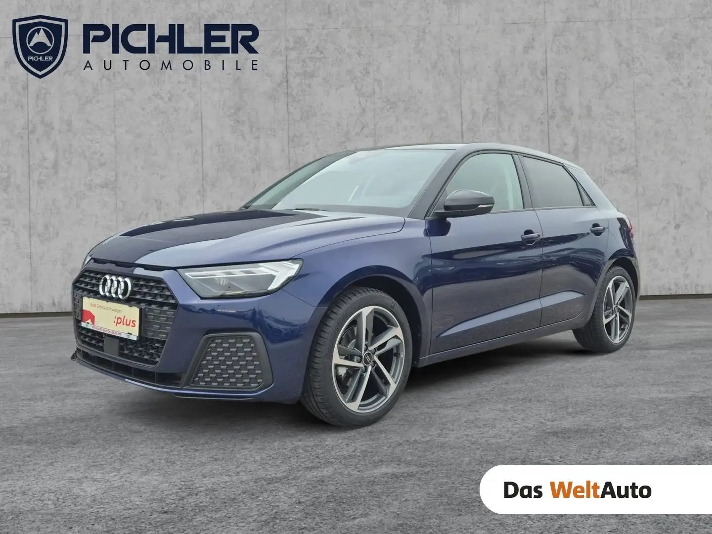 Audi A1 30 TFSI intense Blau - 1