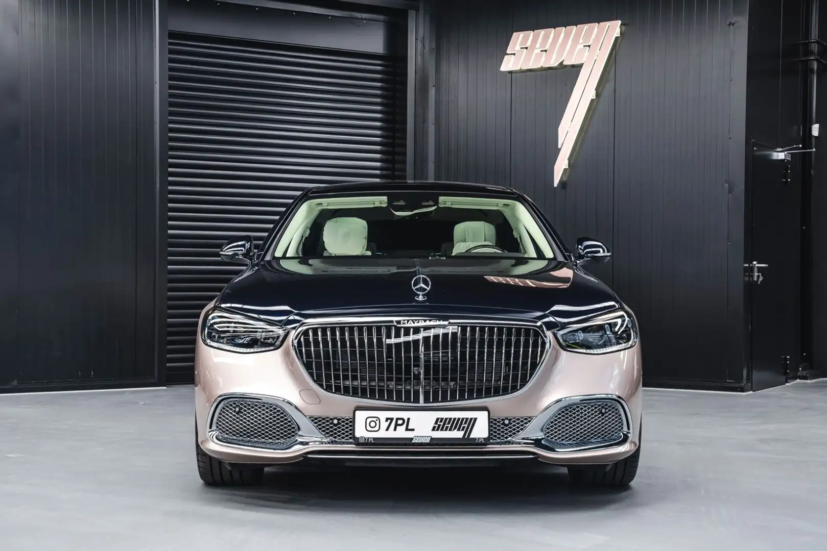 Mercedes-Benz S 680 Maybach S680 Haute Voiture 1 of 150 Gold - 2