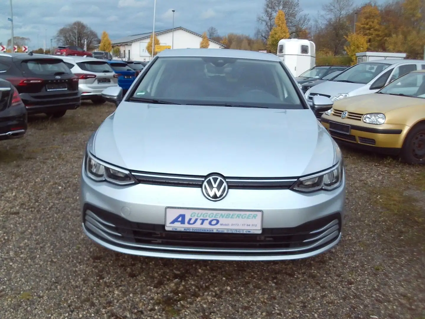 Volkswagen Golf VIII Lim. Life Automatik Alu Tempomat Argent - 2