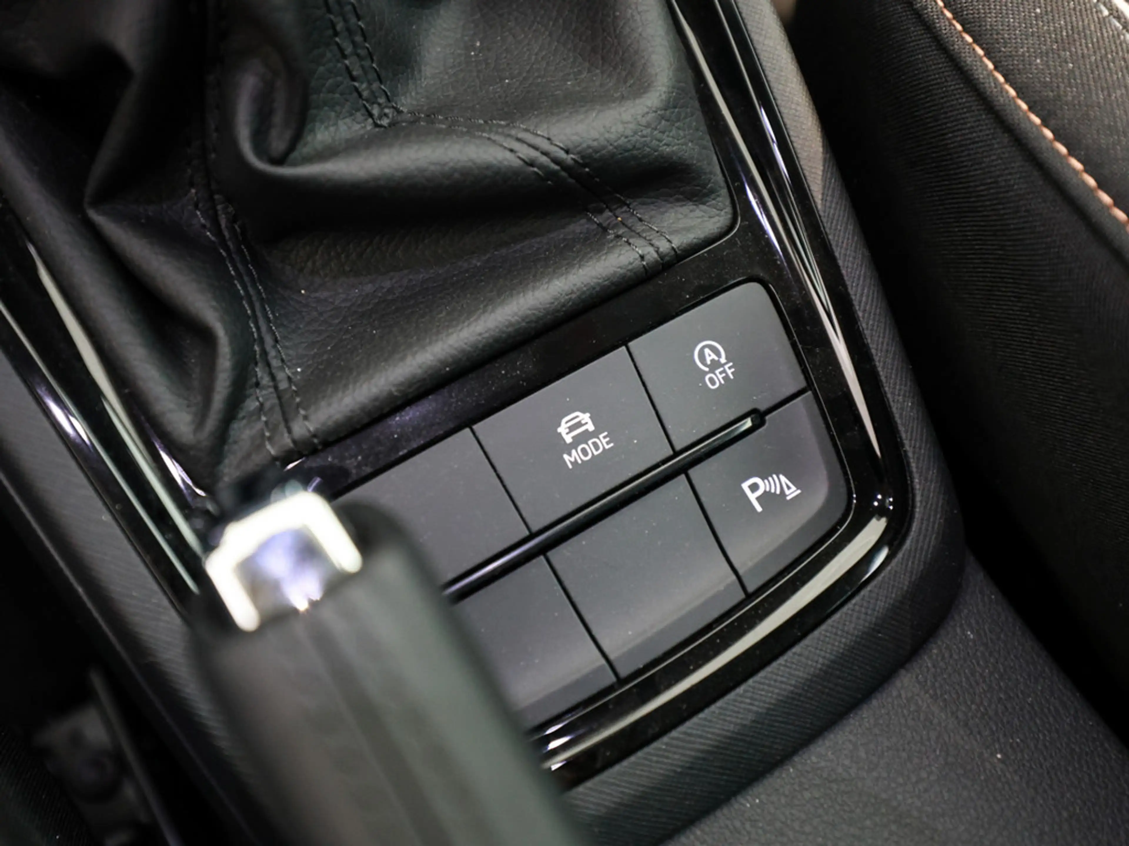 Skoda Kamiq Top Selection 1.0l TSI EU-Import 38% u. — photo 13