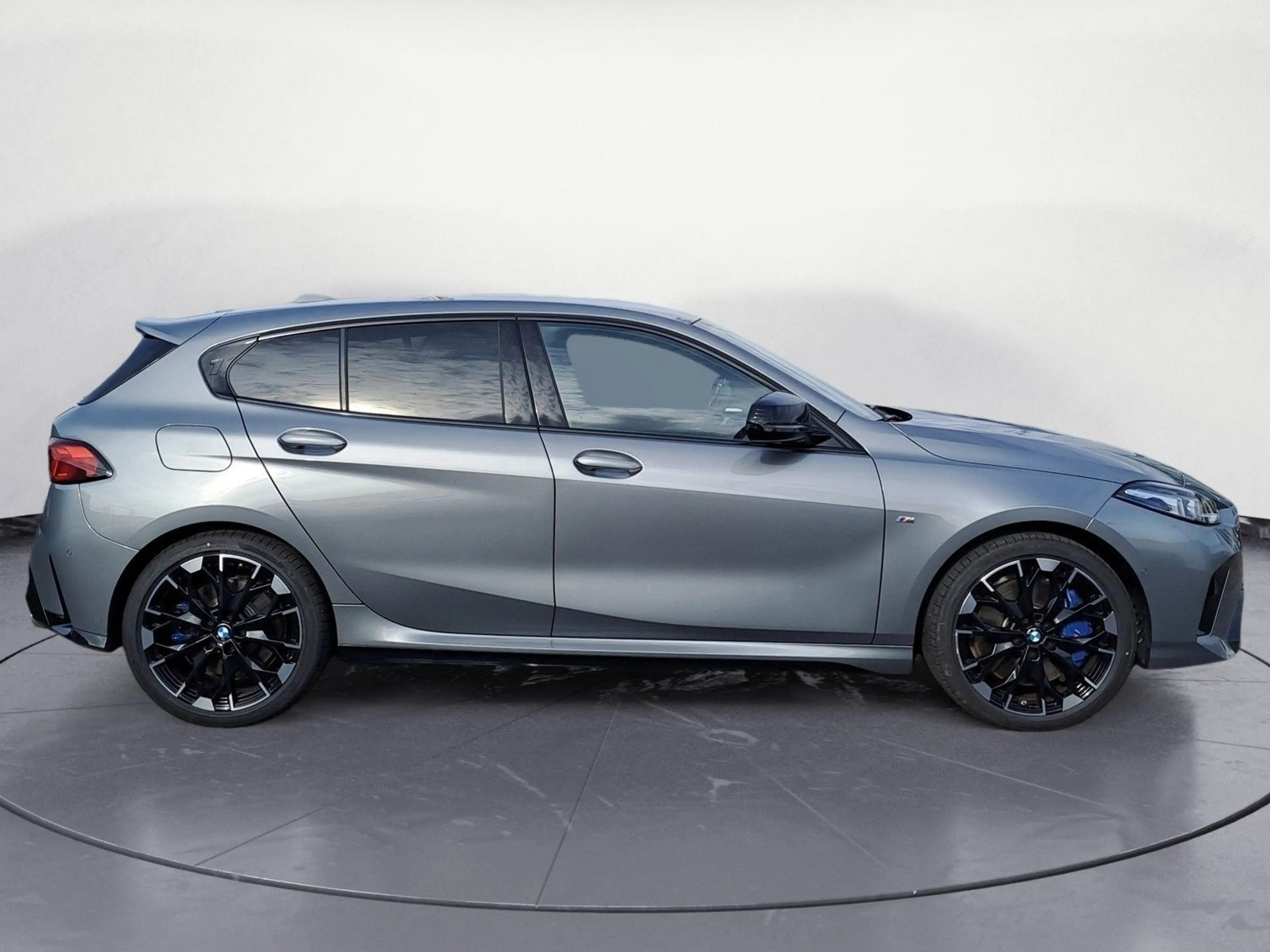 BMW 135 xDrive Adaptives Fahrwerk Komfortzugang — photo 6