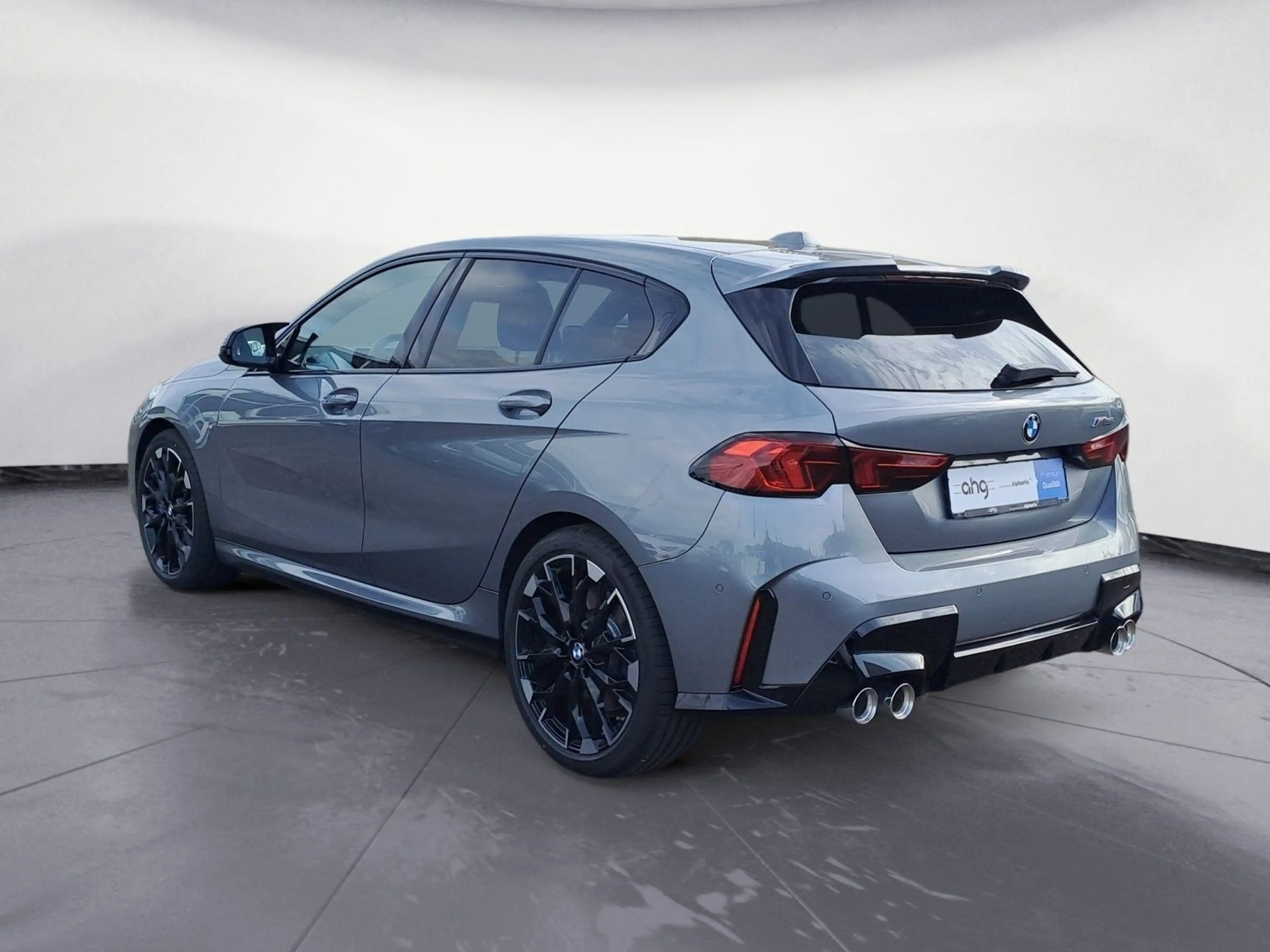 BMW 135 xDrive Adaptives Fahrwerk Komfortzugang — photo 4