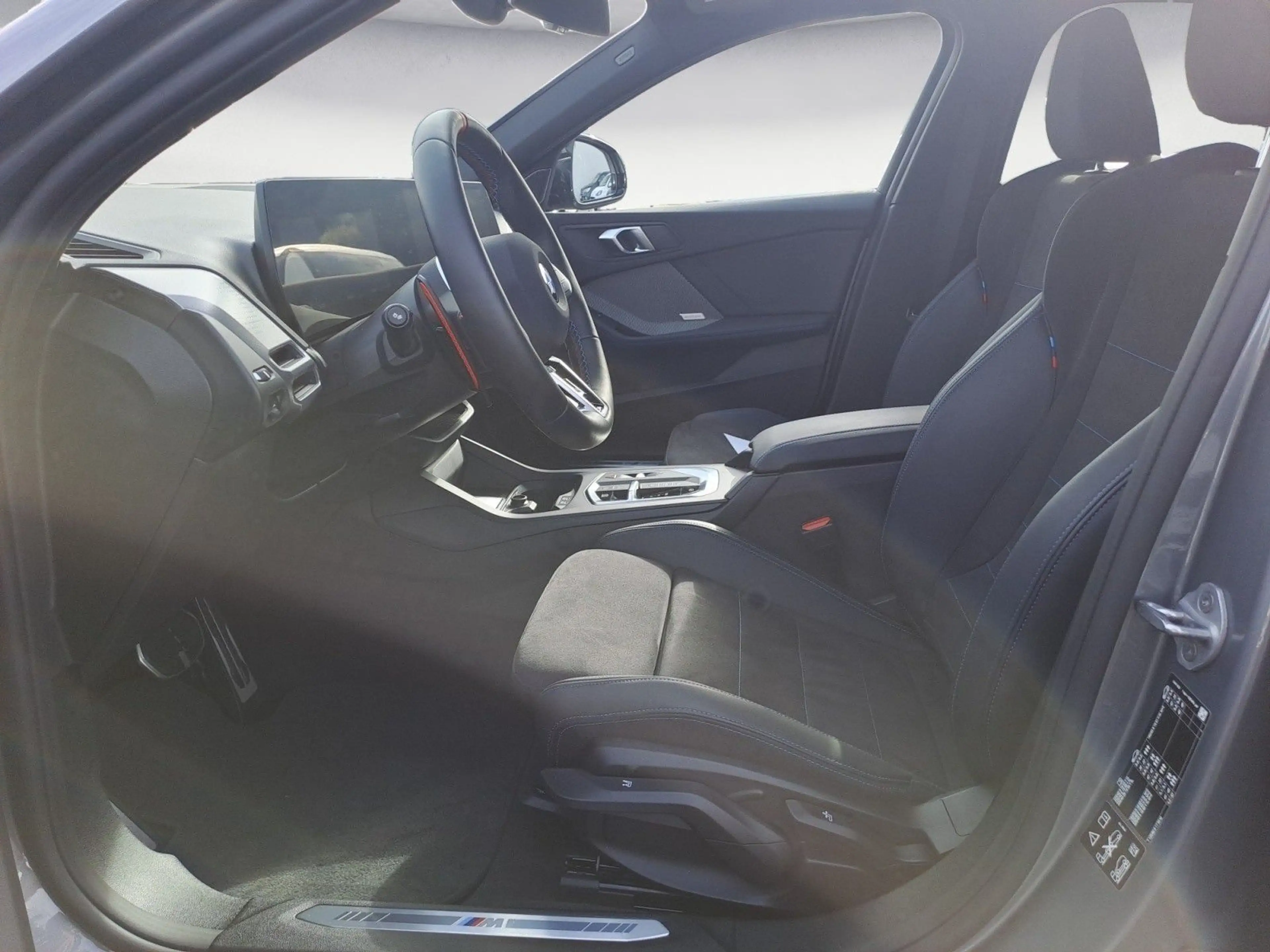 BMW 135 xDrive Adaptives Fahrwerk Komfortzugang — photo 8