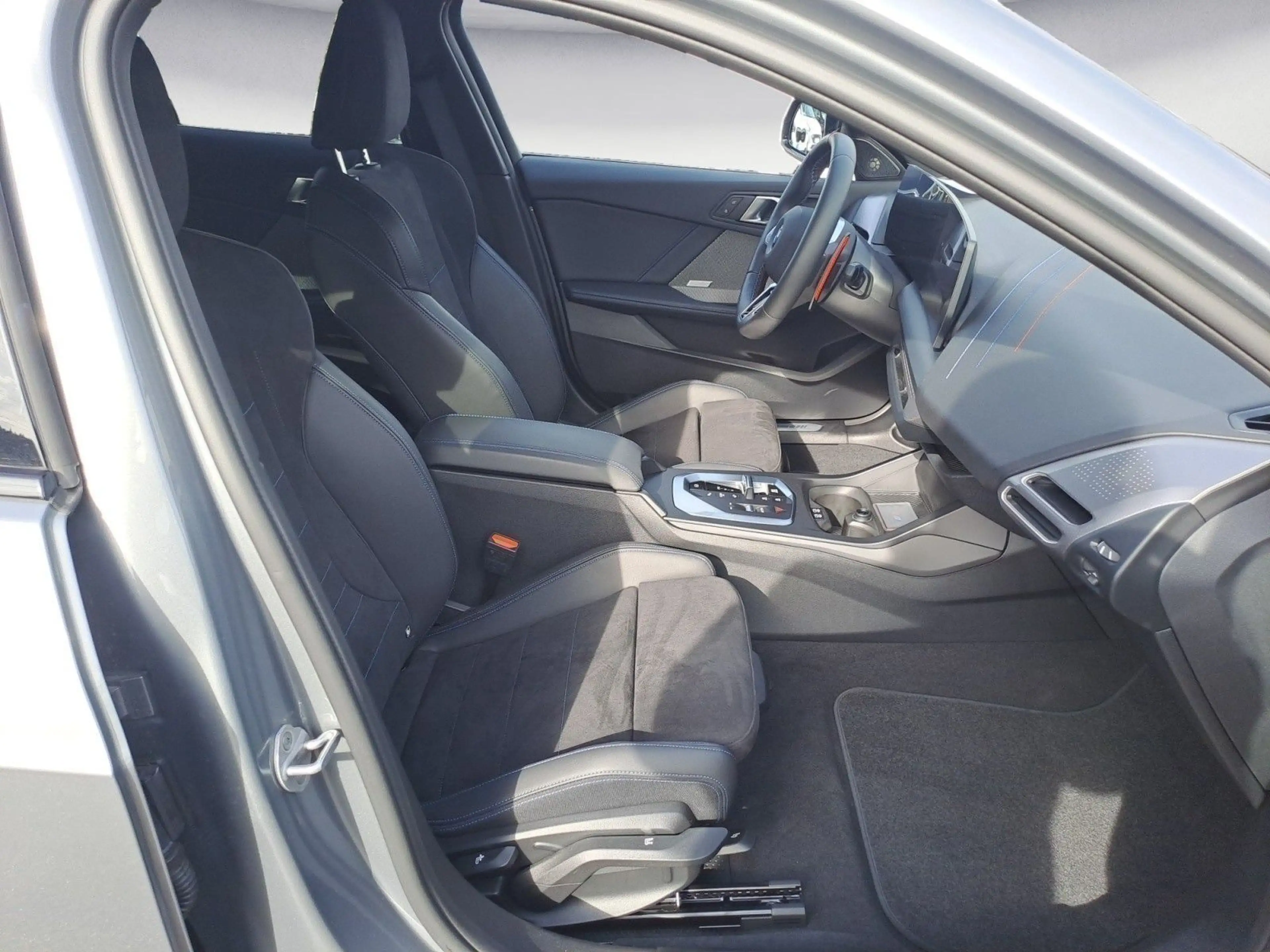 BMW 135 xDrive Adaptives Fahrwerk Komfortzugang — photo 9