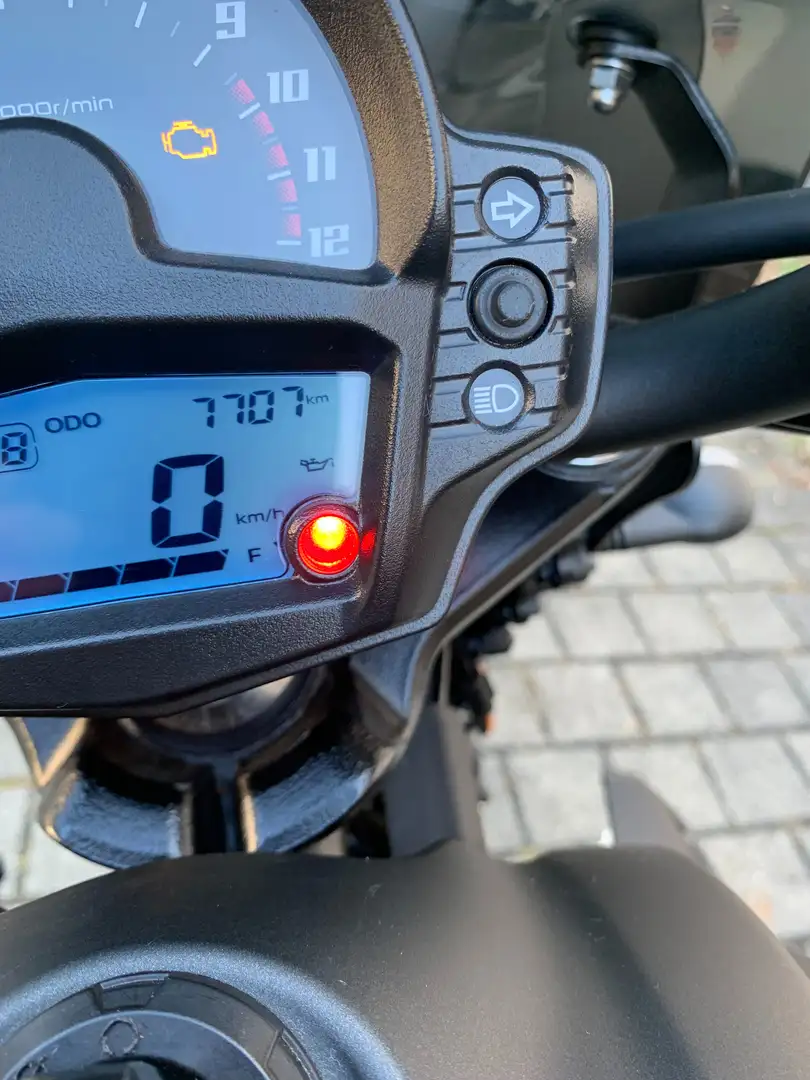 Kawasaki Vulcan S Performance Schwarz - 2