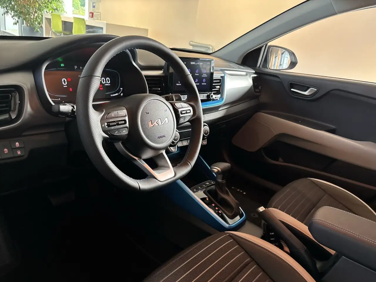Kia Stonic Nightline Edition 1.0T 100 48V DCT Klima Navi, миниатюра 10