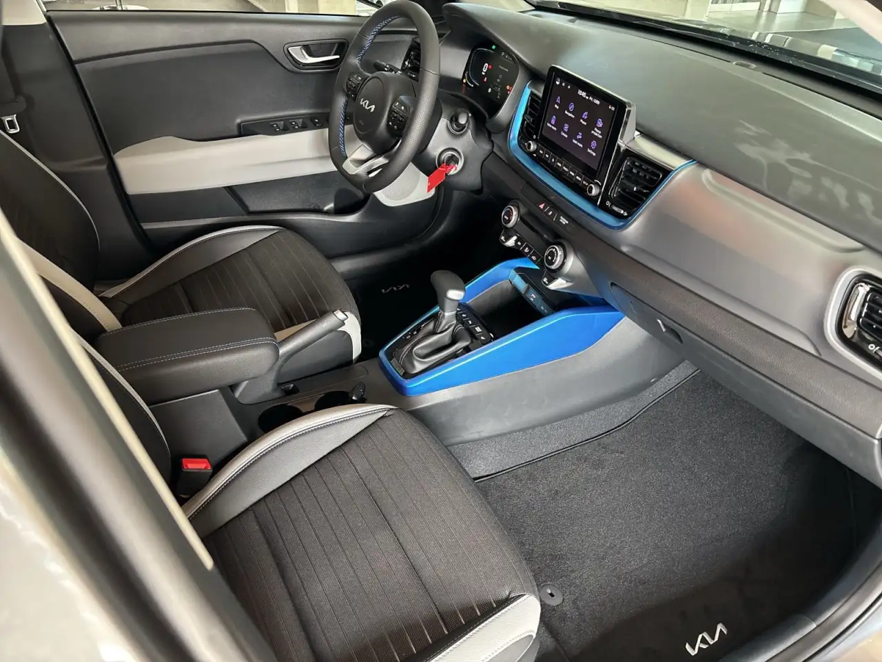 Kia Stonic Nightline Edition 1.0T 100 48V DCT Klima Navi, миниатюра 15