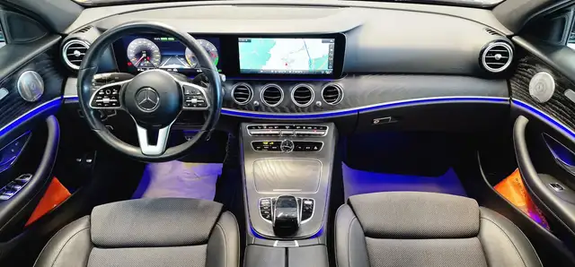 Mercedes-Benz E-Class view 11